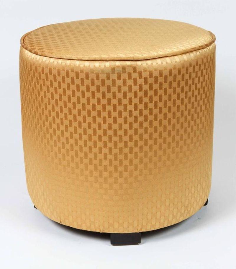 20th Century Pair of Modern Gold Moroccan Stools For Sale
