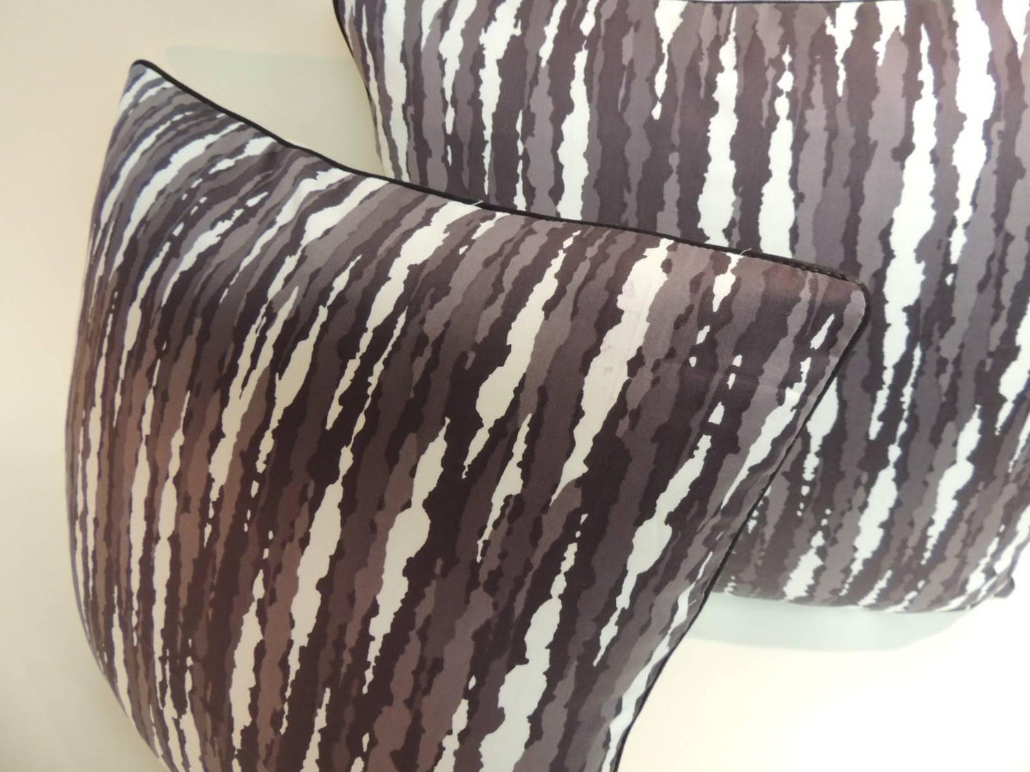 Pair Of Modern Grey And White Polished Cotton Decorative Pillows