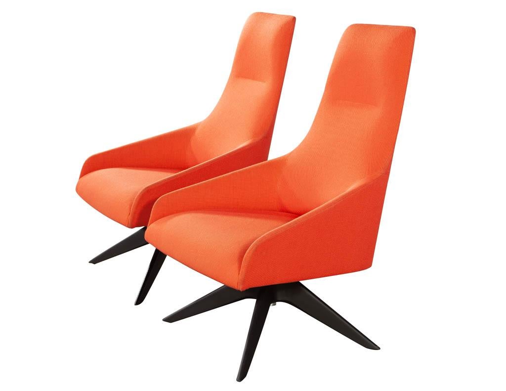 Pair of Modern High Back Swivel Chairs by Andreu World 2