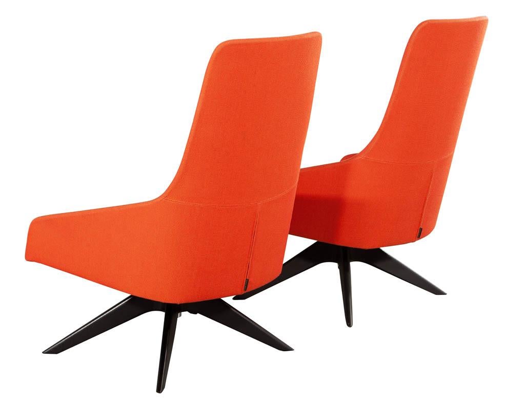 Pair of Modern High Back Swivel Chairs by Andreu World 5