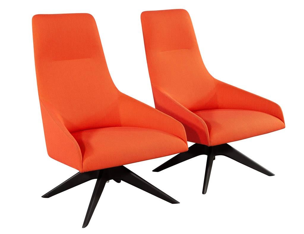 Contemporary Pair of Modern High Back Swivel Chairs by Andreu World