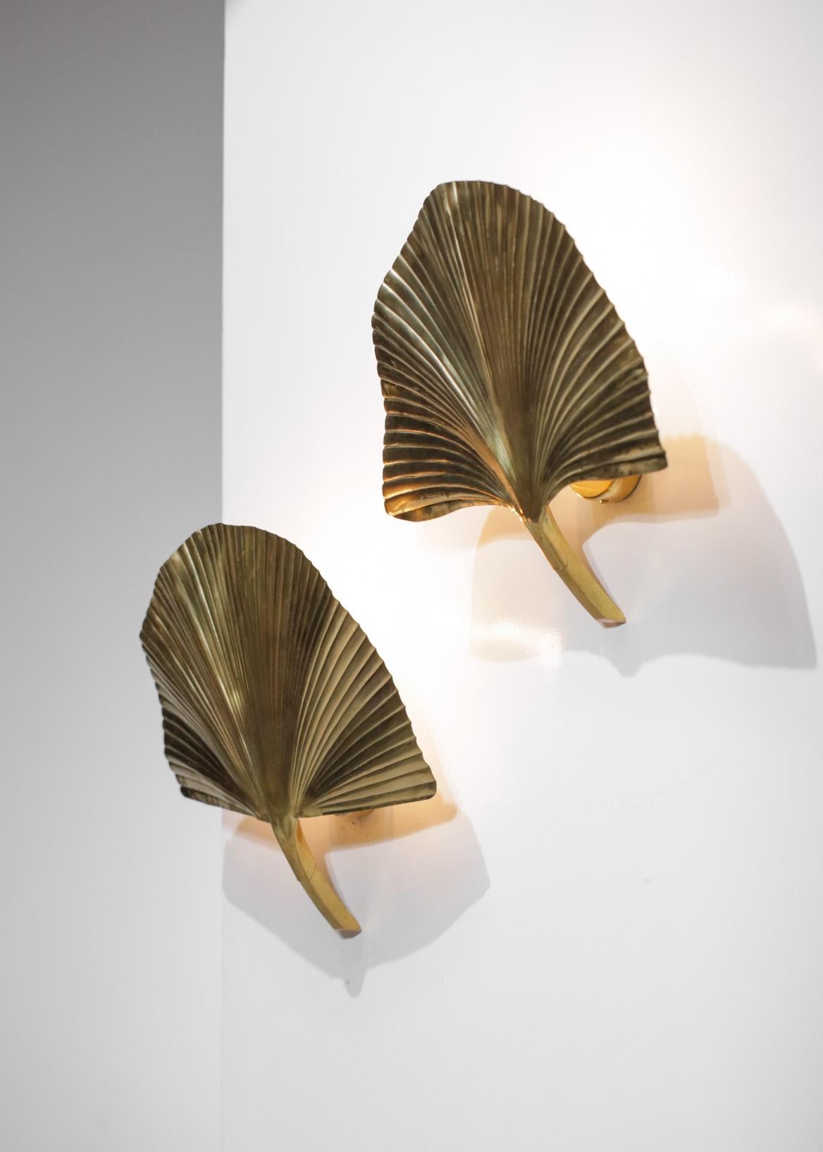 Pair of Modern Iatlian Sconces Leaves Style Tommaso Barbi 