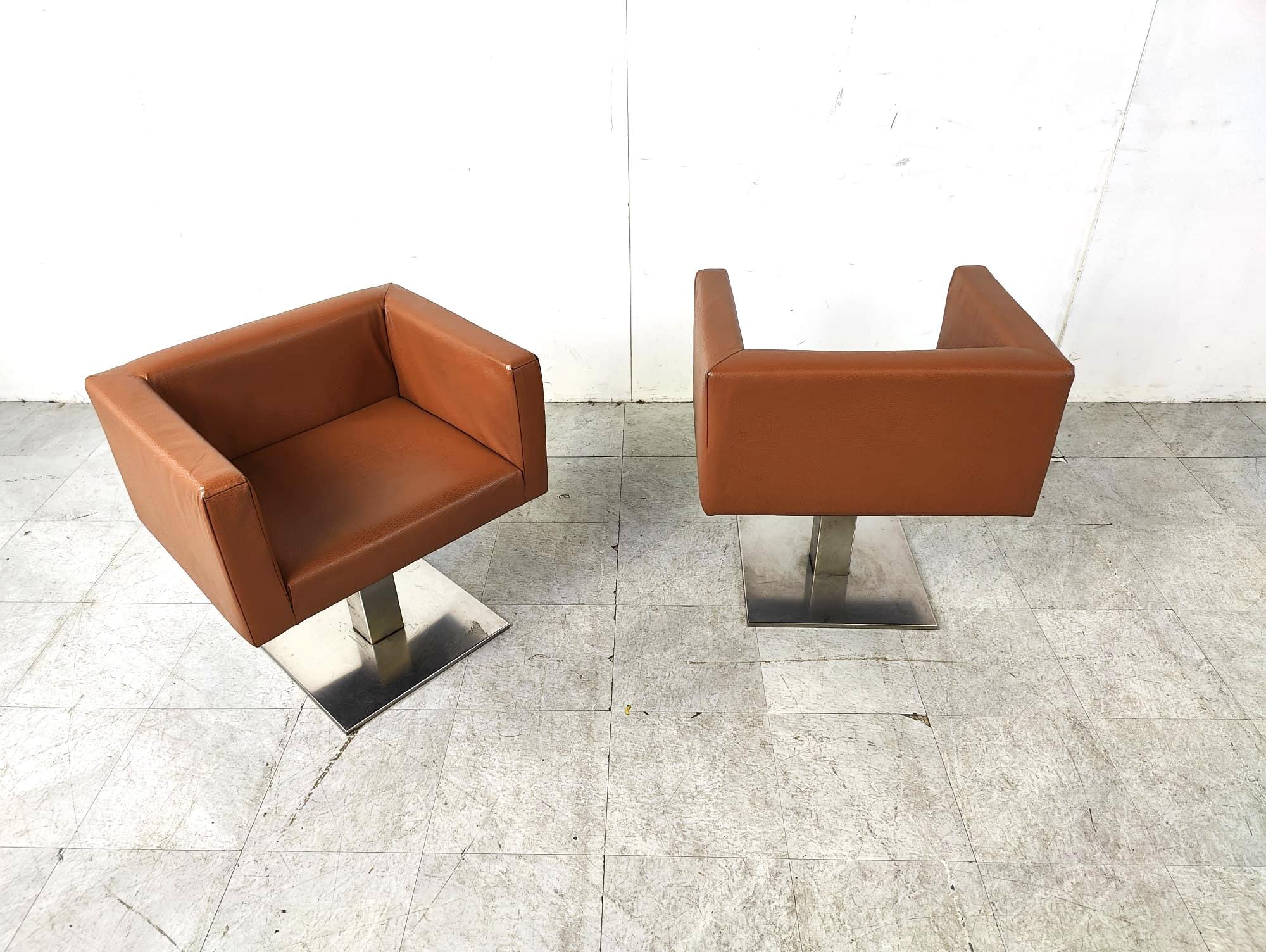 Pair of modern italian armchairs in brown leather, 1990s 2