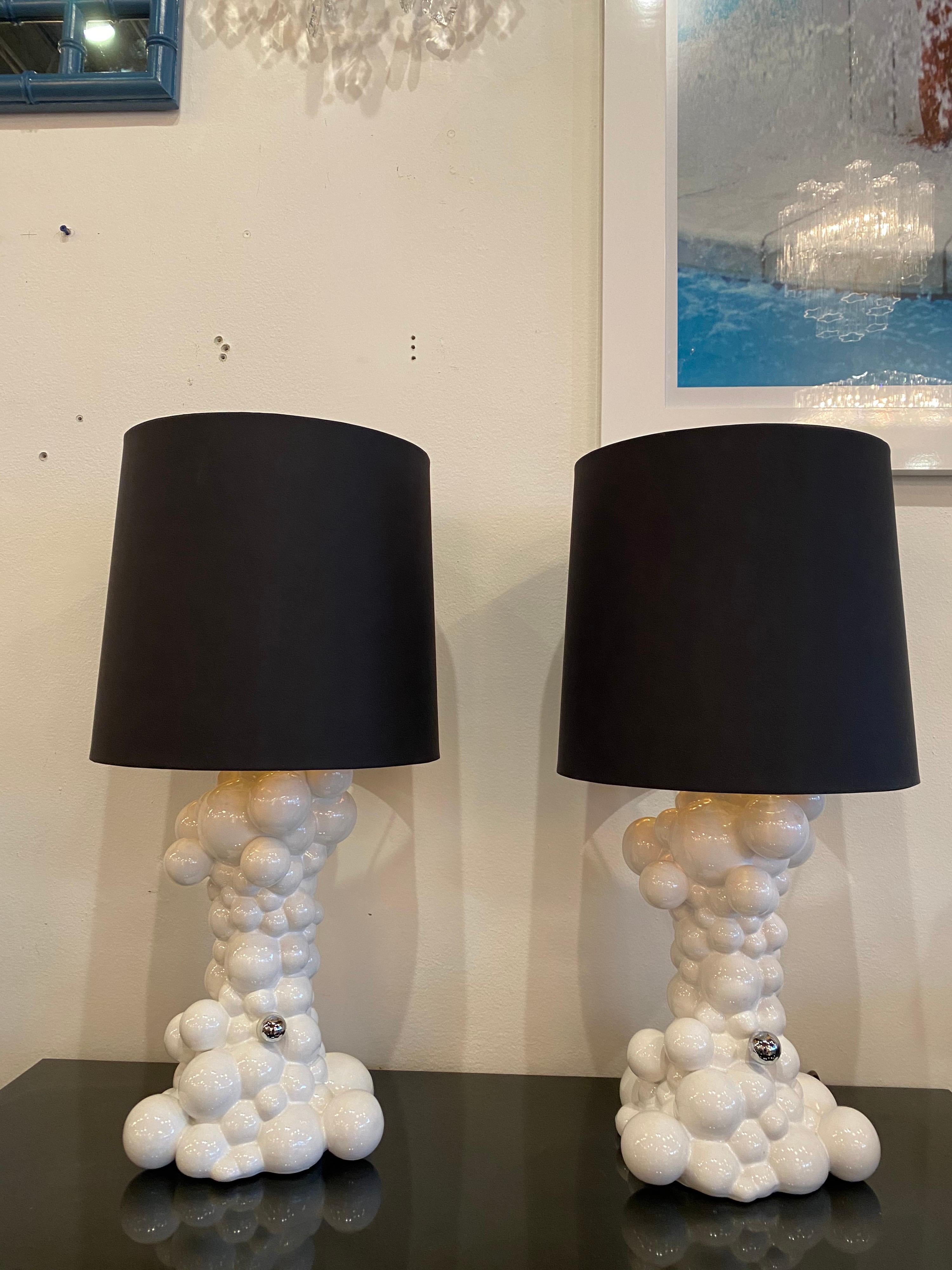 Pair of Vintage Ceramic White Modern Italian Bubble Ball Table Lamps For Sale 6