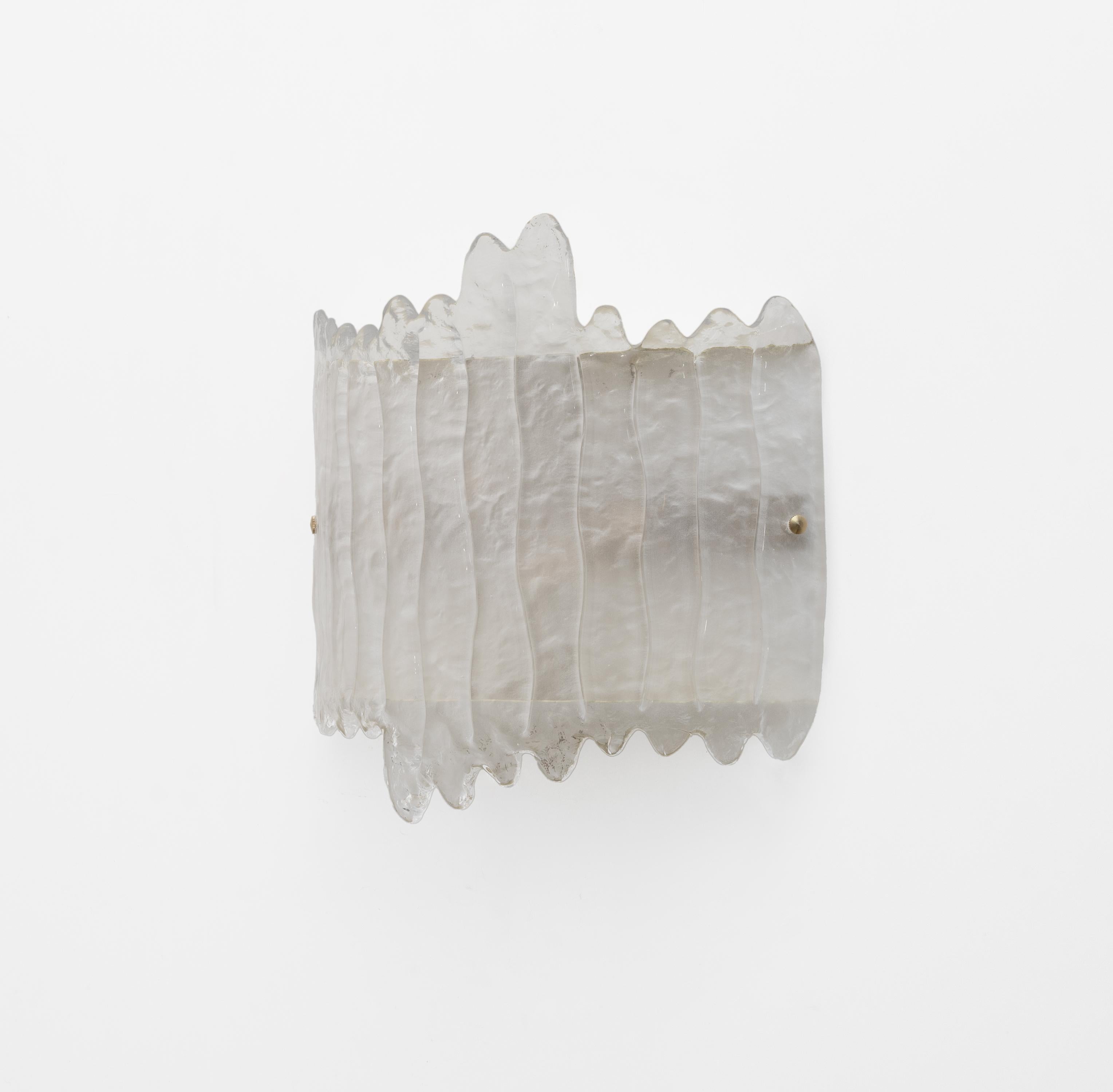 Organic Modern Pair of Modern Italian Murano Glass and Brass glacier Wall Sconces For Sale