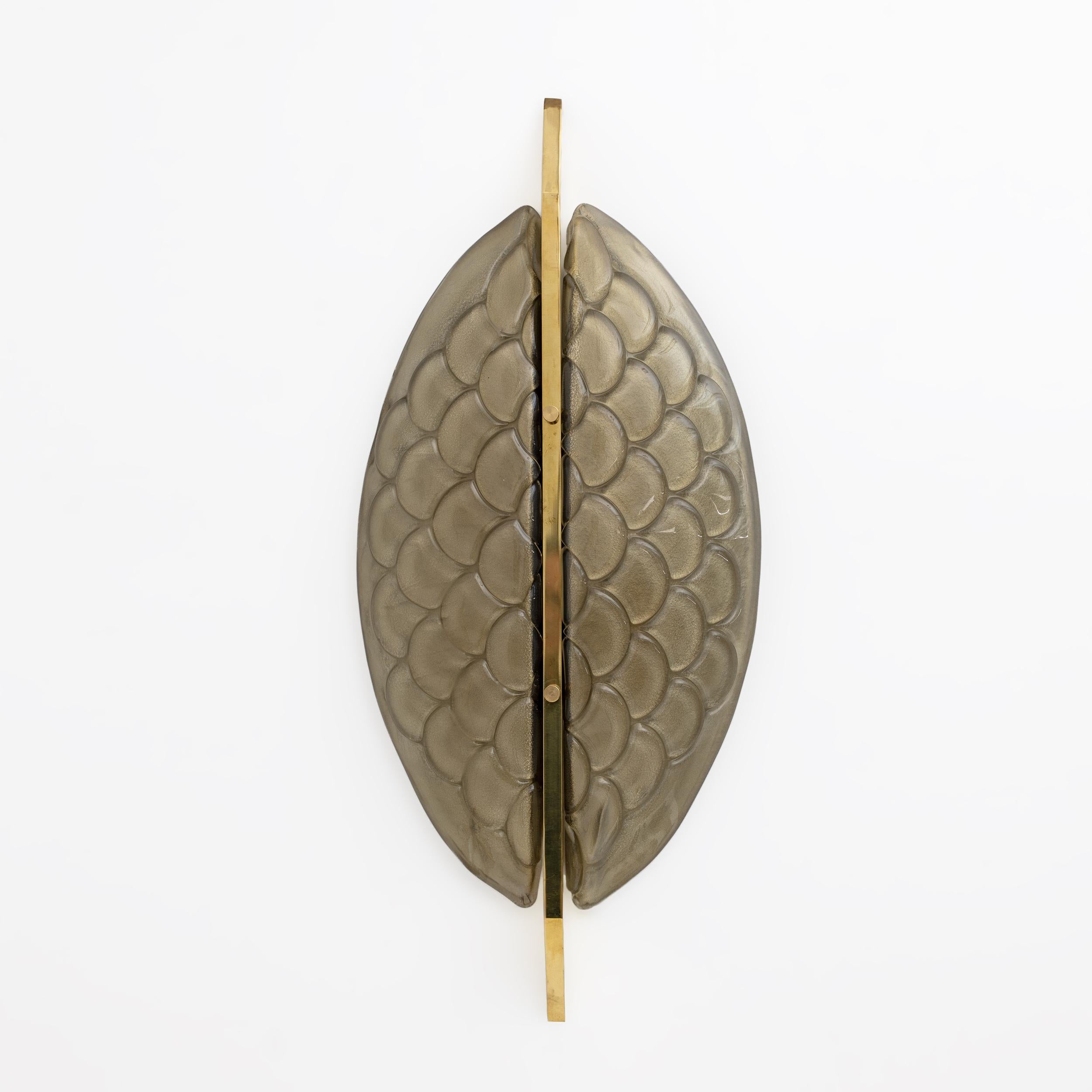 Mid-Century Modern Pair of Modern Italian Murano Glass and Brass Sconces For Sale