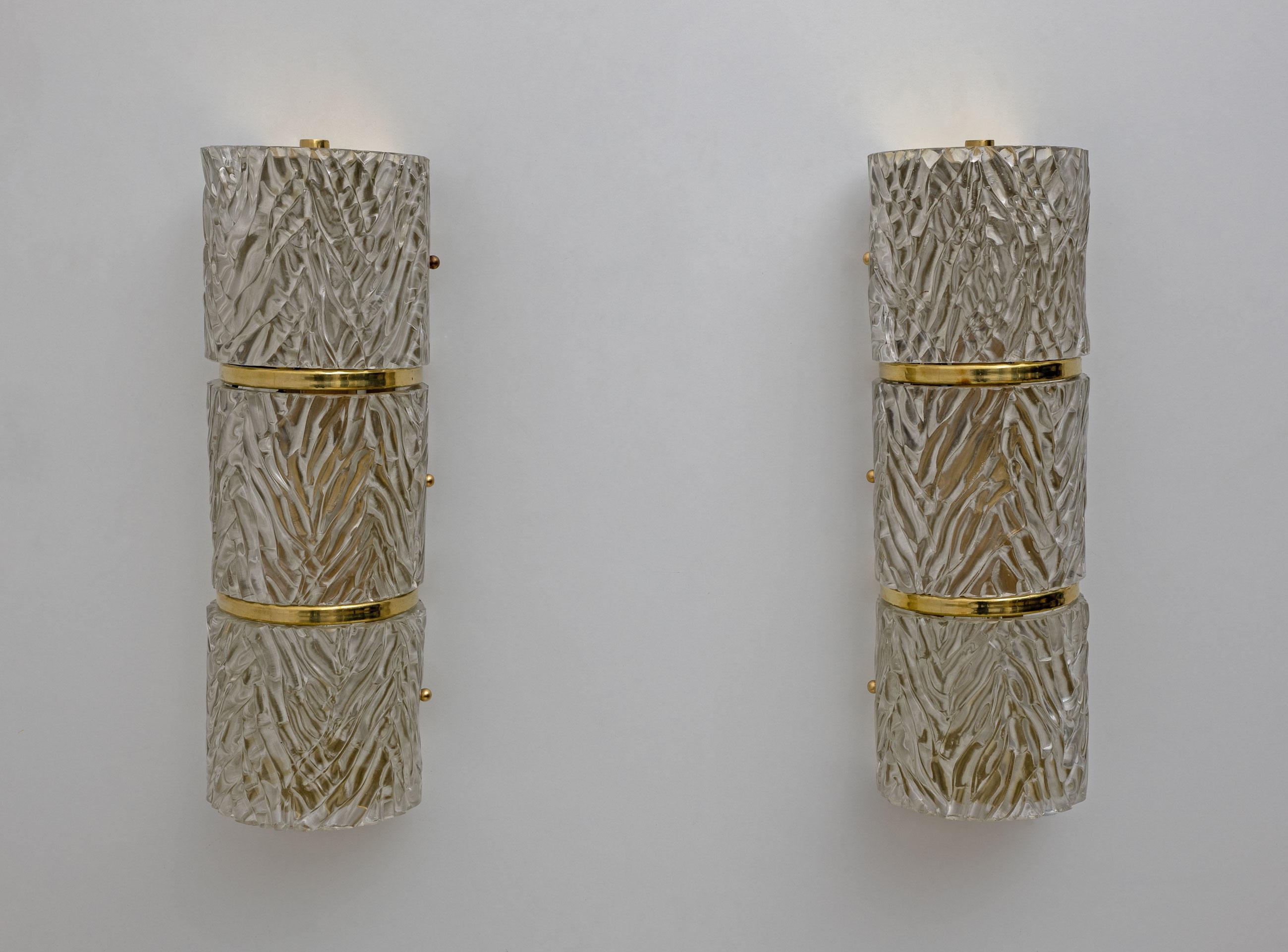 Late 20th Century Pair of Modern Italian Murano Glass and Brass Wall Sconces 