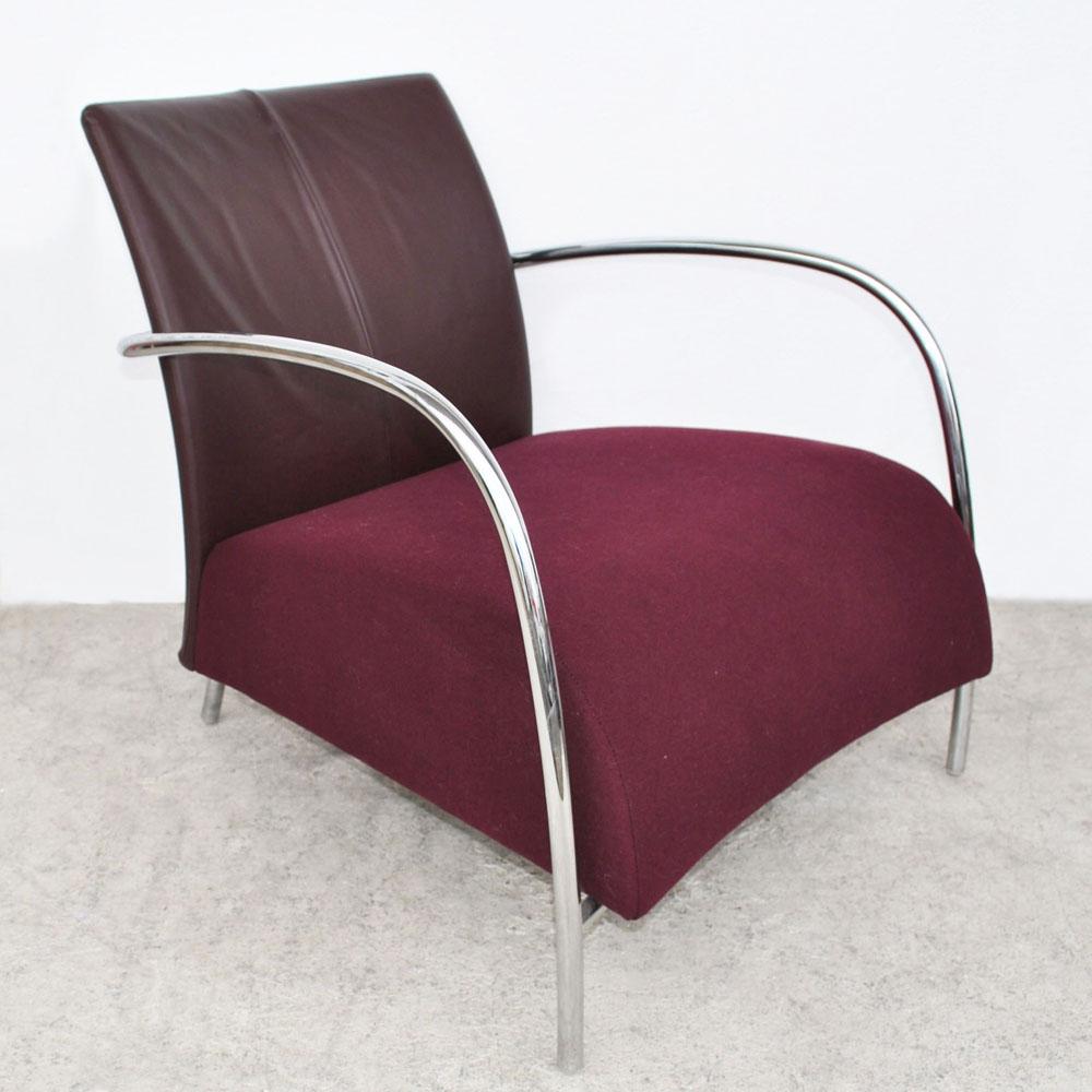Pair of Modern Italian Style Tubular Chrome Lounge Chairs In Good Condition In Pasadena, TX