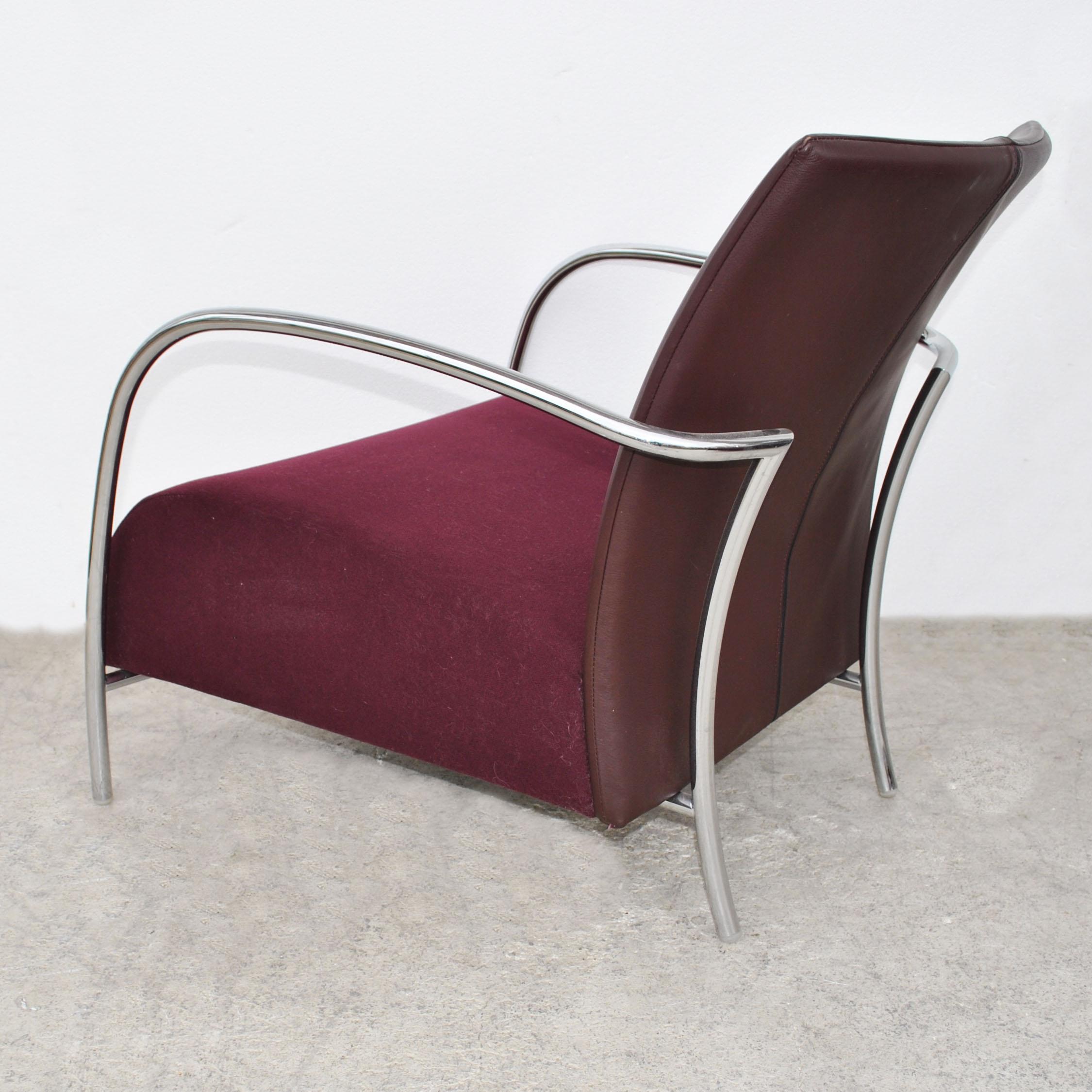 Pair of Modern Italian Style Tubular Chrome Lounge Chairs 3