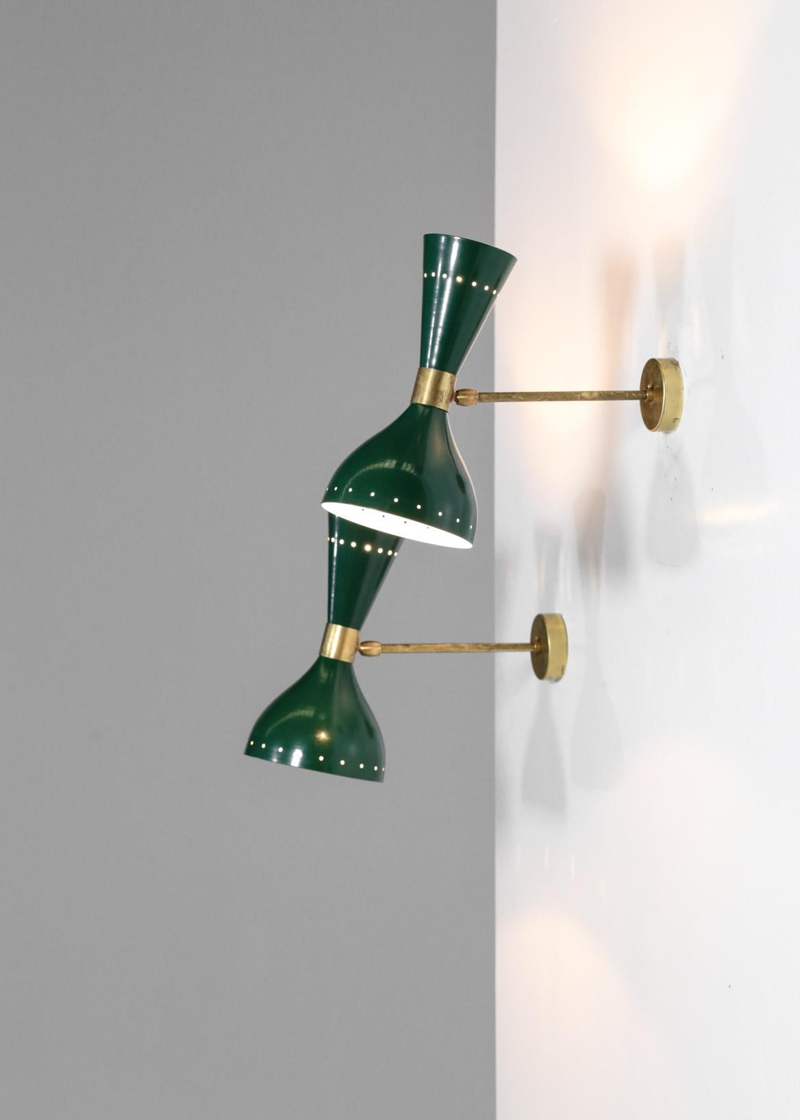 Contemporary Pair of Modern Italian Wall Lights 'Diabolo' Green ML103 For Sale