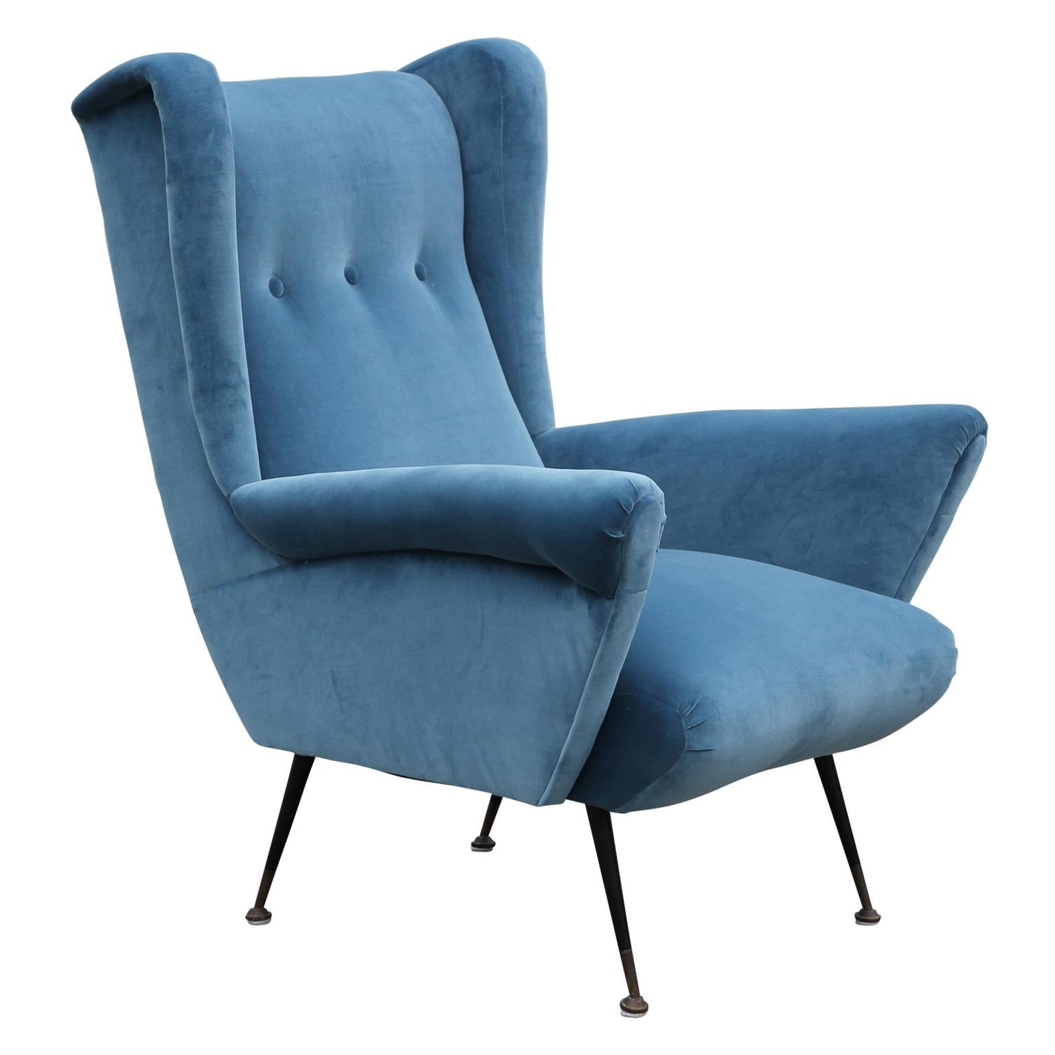 Mid-20th Century Pair of Modern Italian Wingback Lounge Chairs in Blue Velvet