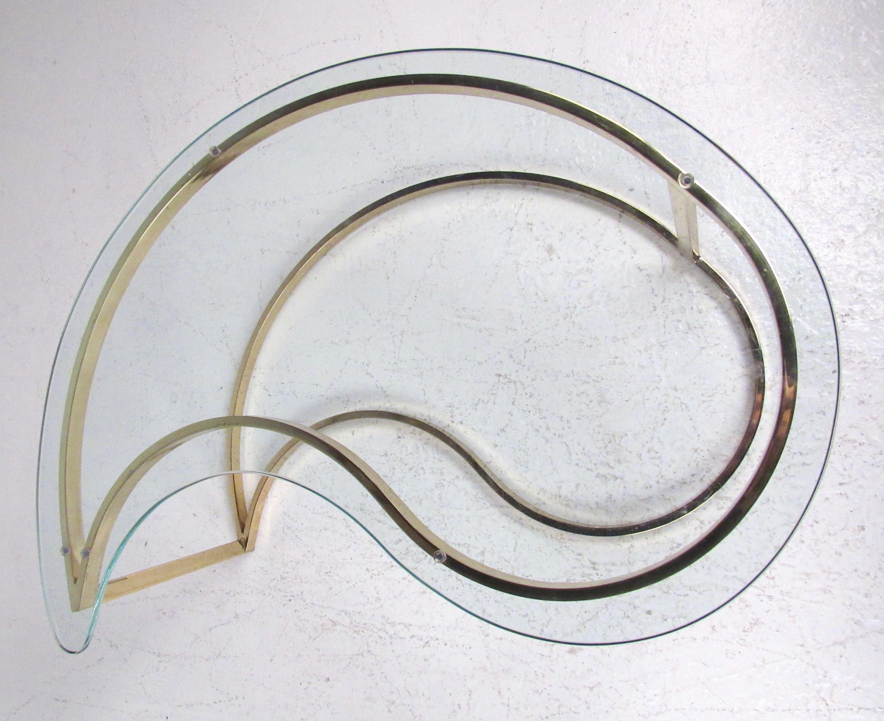 Pair of Modern Kidney Shaped End Tables 8