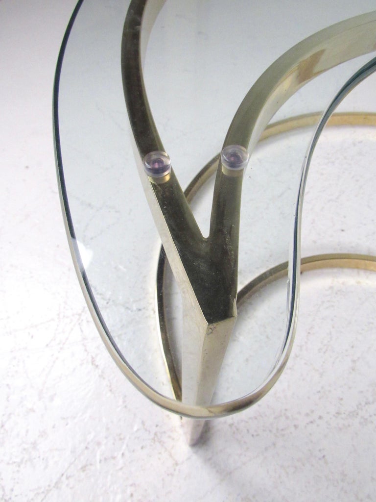 Pair of Modern Kidney Shaped End Tables For Sale at 1stDibs