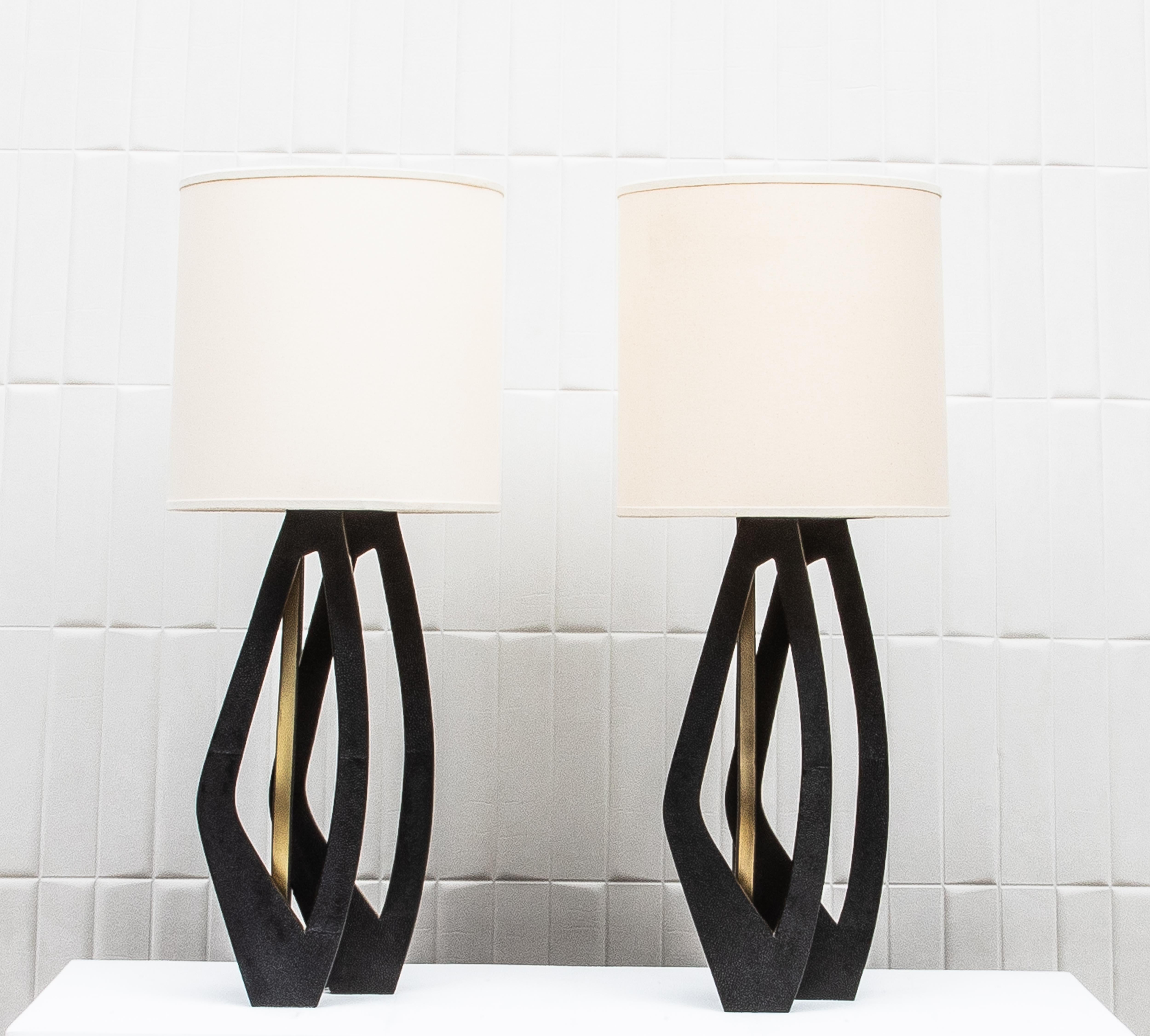 Pair of Modern Lamps in Black Shagreen with Bronze Patina Brass by R&Y Augousti In New Condition For Sale In West Hollywood, CA