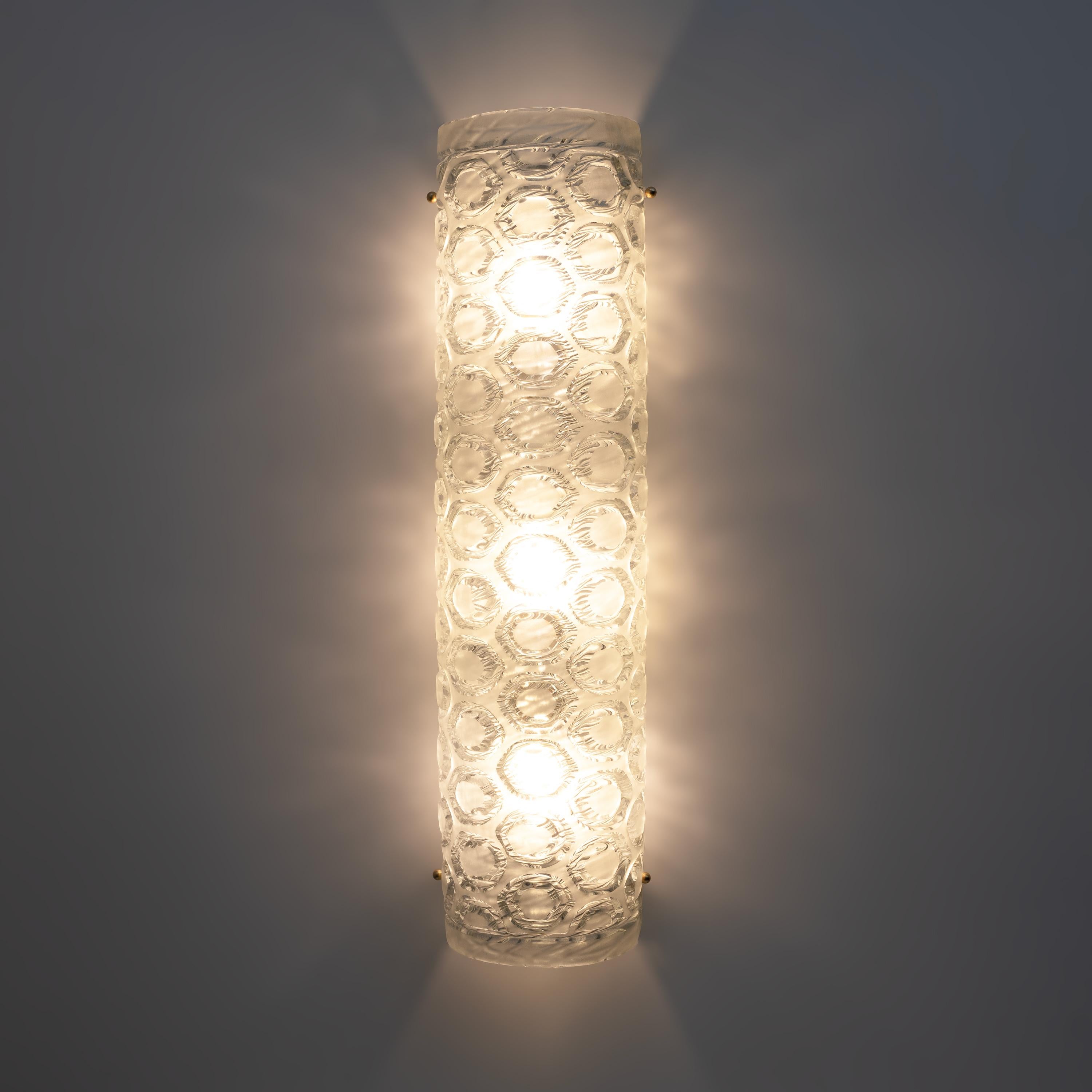 Italian Paire d'appliques modernes en verre de Murano vert clair en vente