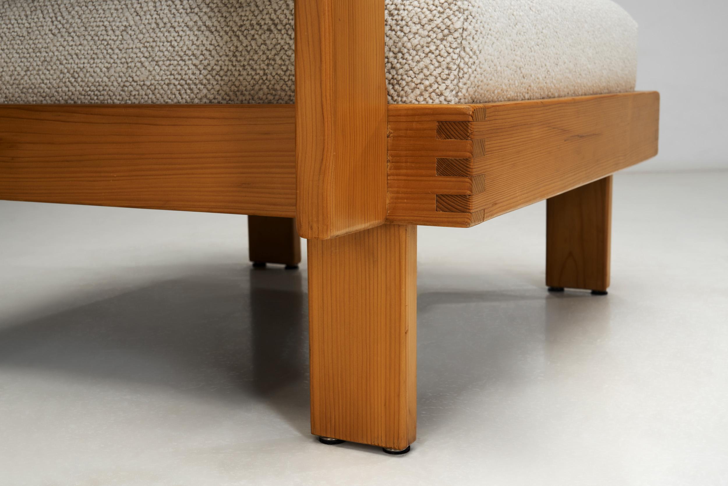 Paire de chaises longues modernes avec tapisserie en bouclé, Europe, milieu du 20e siècle en vente 12
