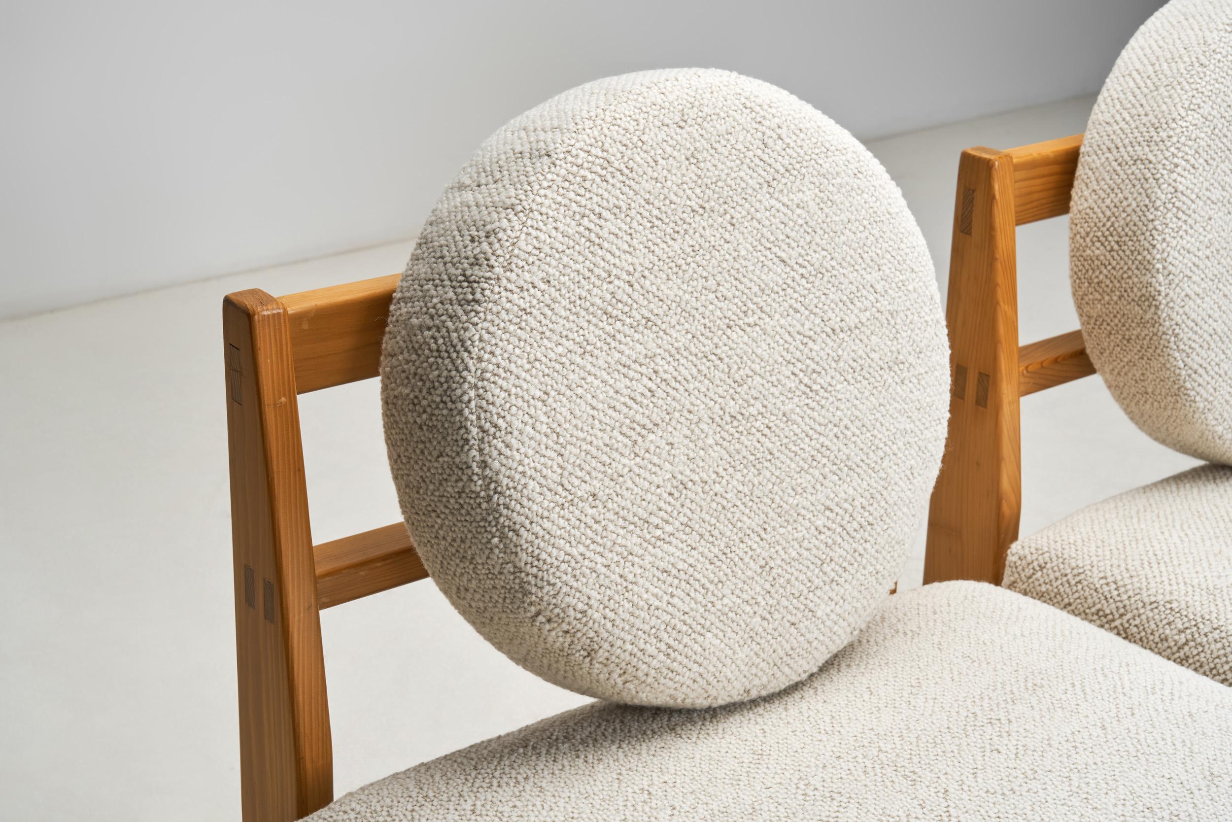 Paire de chaises longues modernes avec tapisserie en bouclé, Europe, milieu du 20e siècle en vente 2