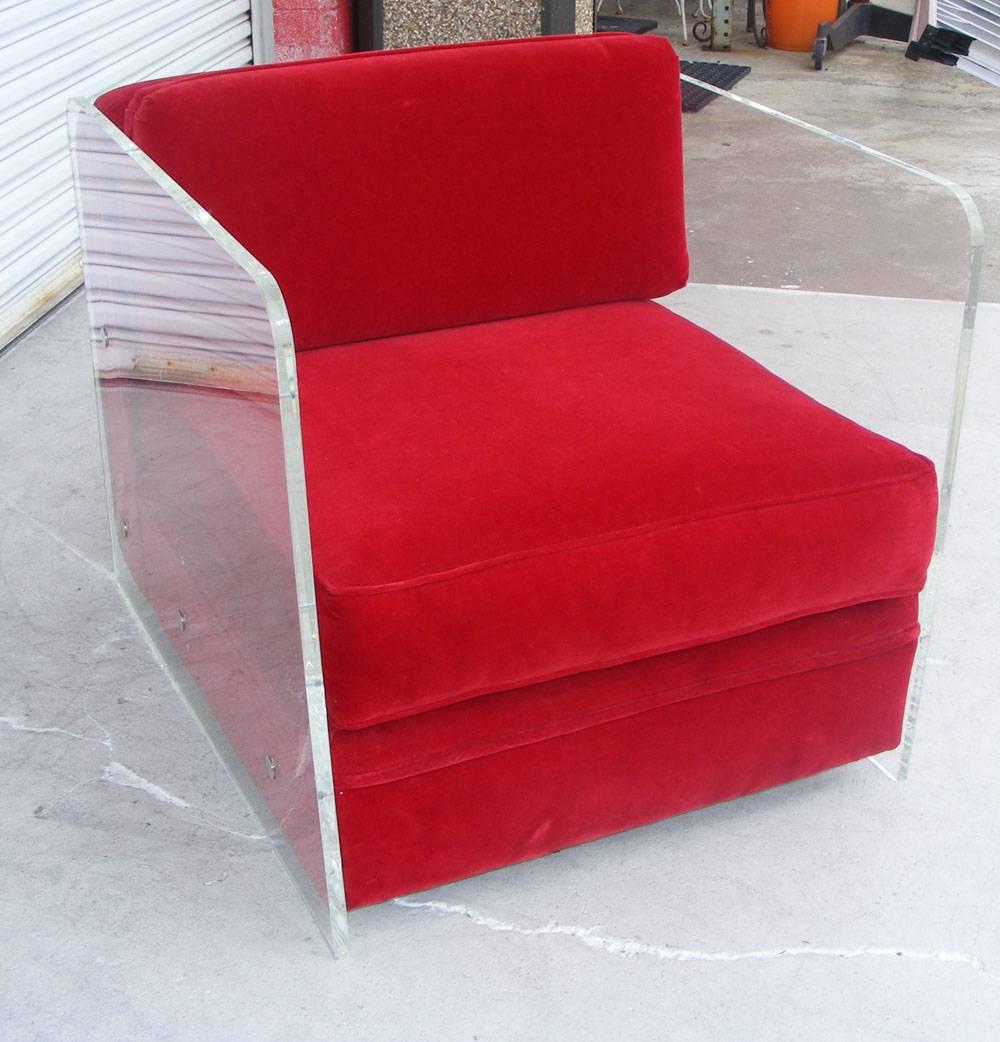 Pair of Modern Lucite Milo Baughman Style Lounge Chairs 1