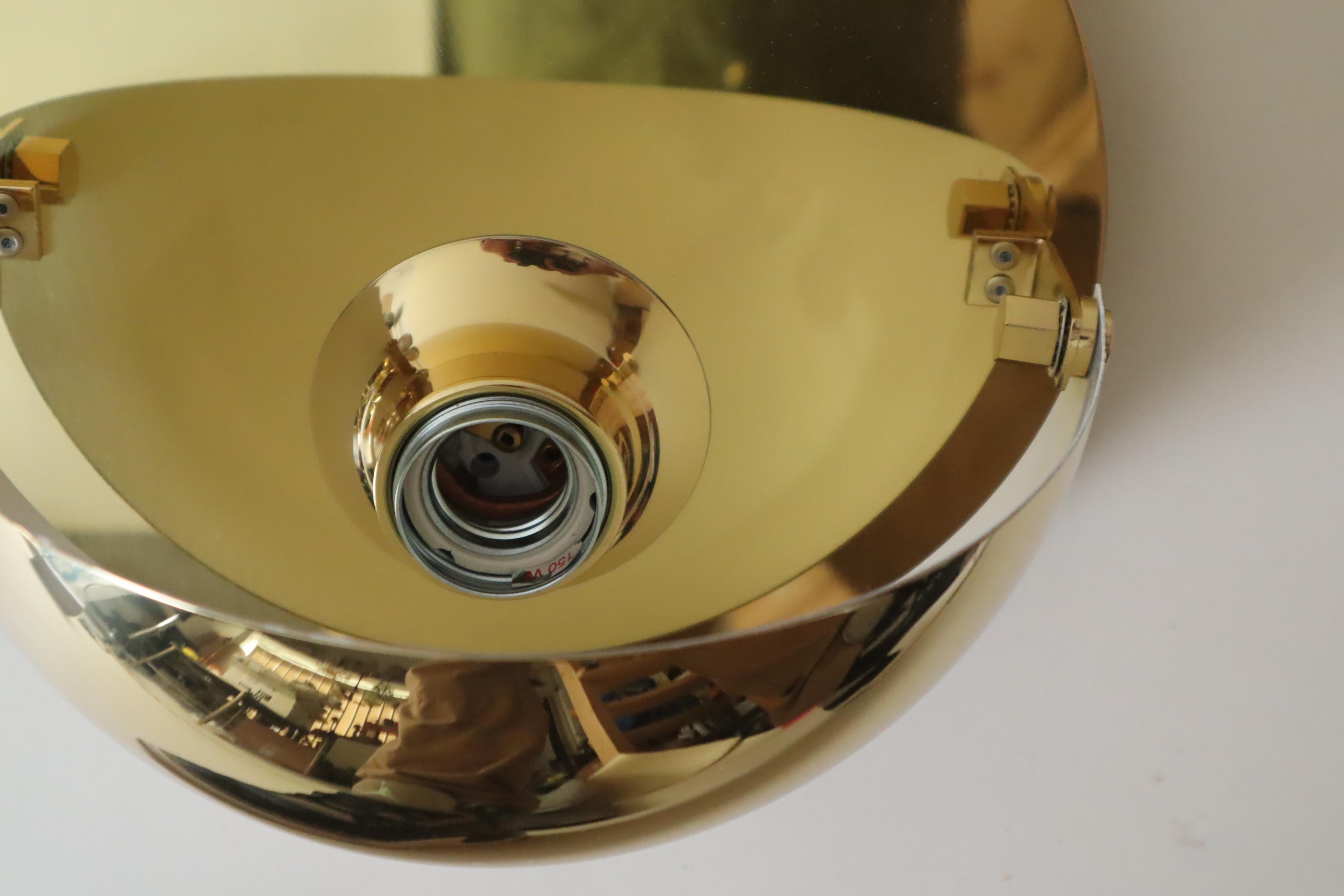 Pair of Modern Mid-Century Brass Wall Lights by Cosack For Sale 1