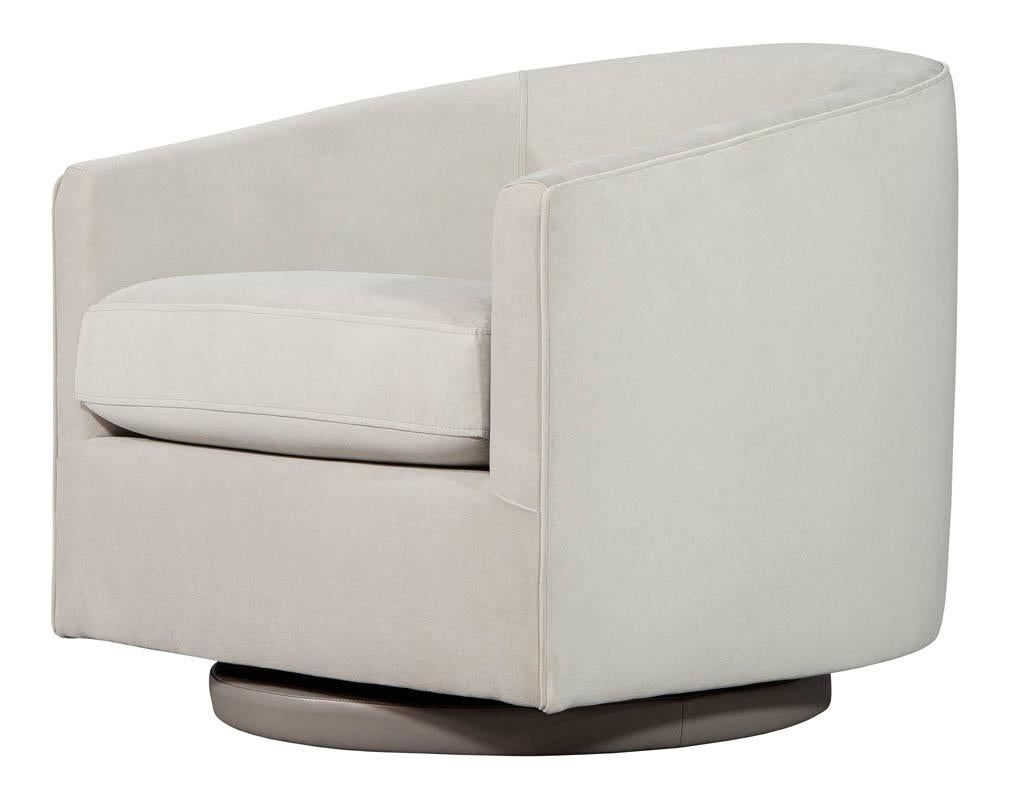 American Pair of Modern Midcentury Style Swivel Livingroom Chairs