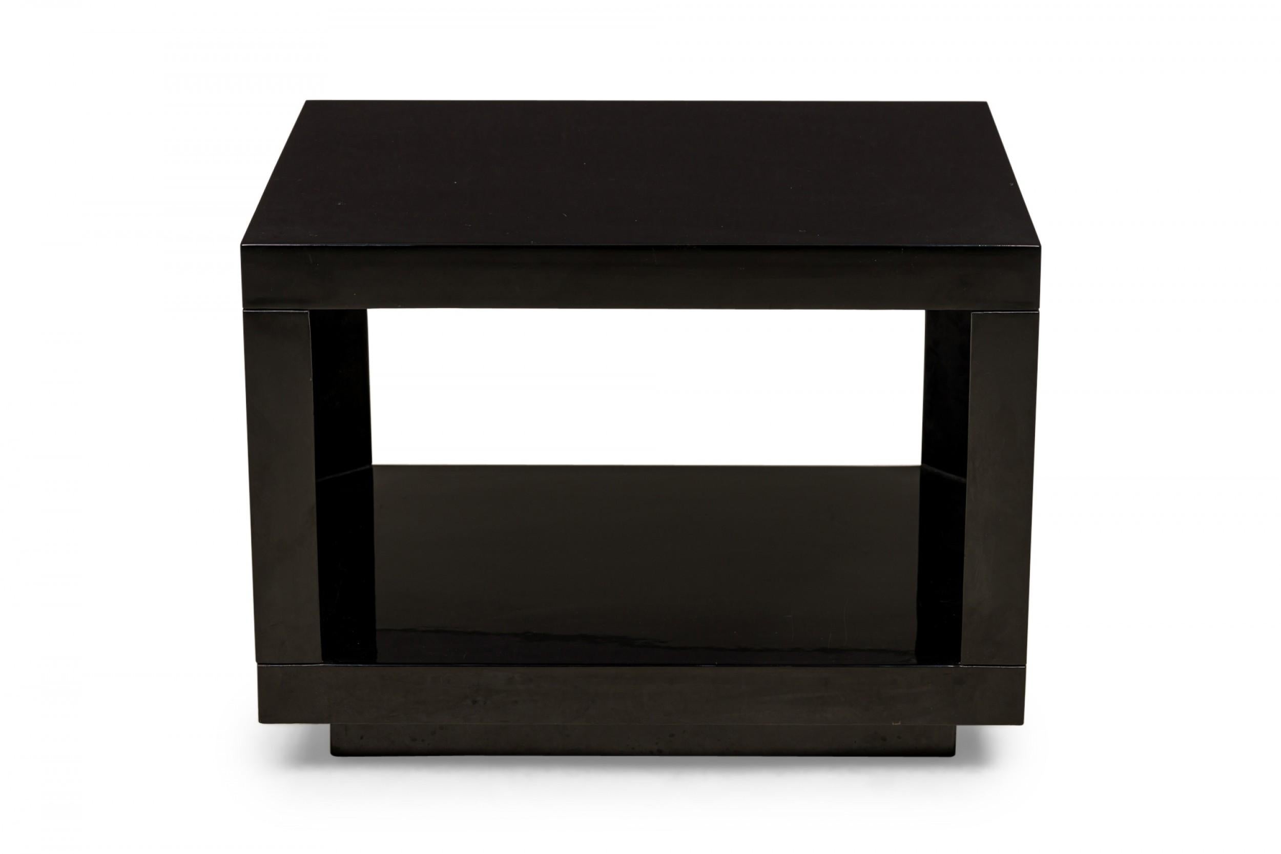 Wood Pair of Modern Midnight Blue Lacquered Rectangular End / Side Tables For Sale