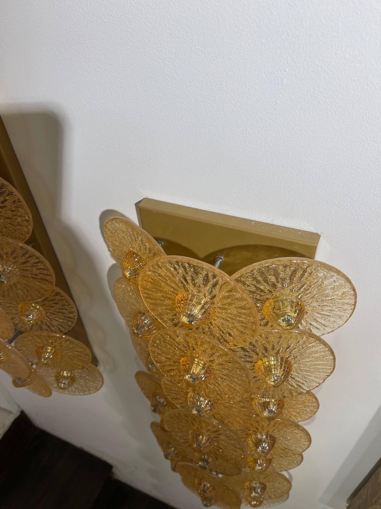 Contemporary Pair of Modern Murano Glass Disc Sconces For Sale