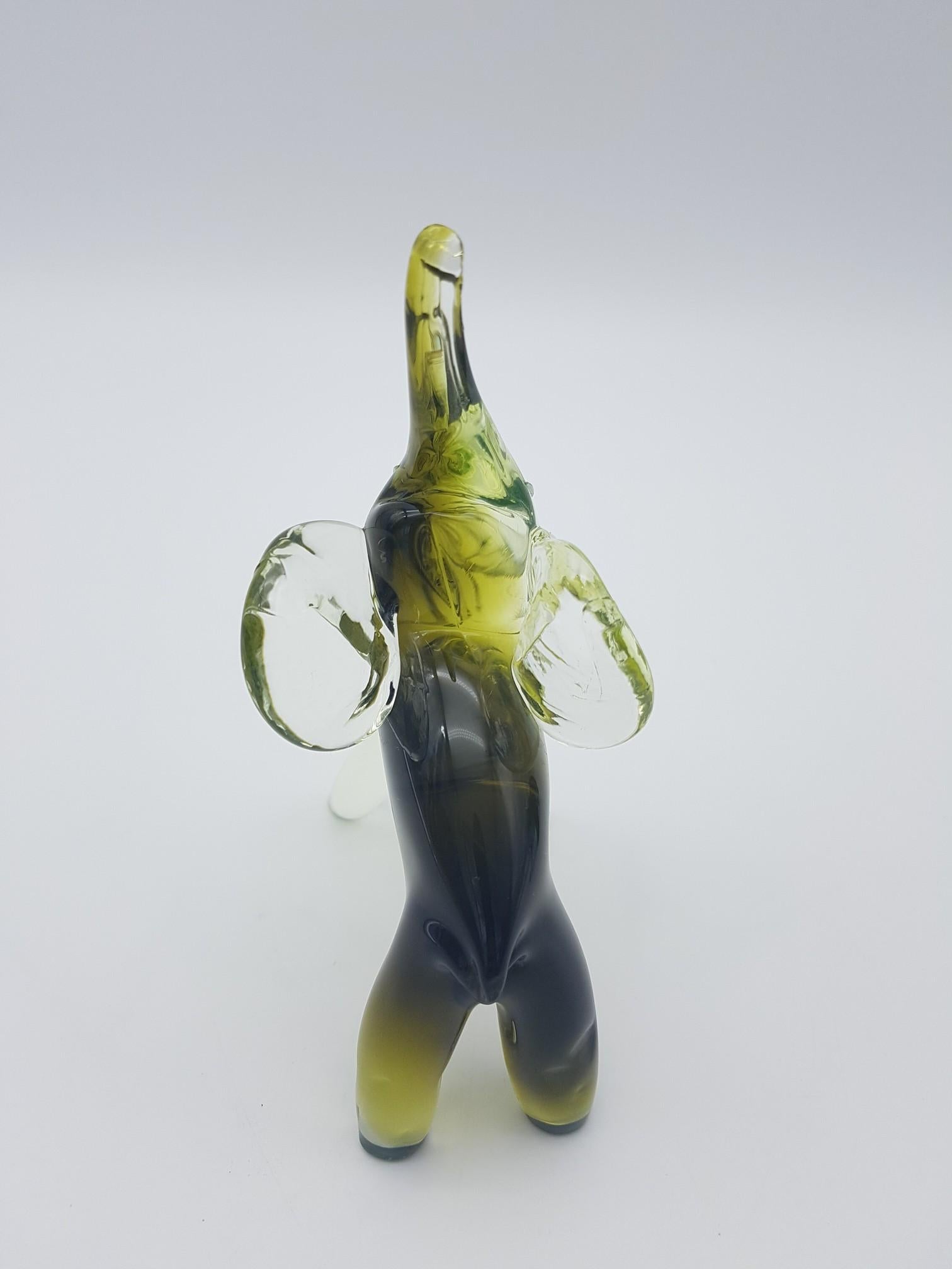 Pair of Modern Murano Glass Elephants by Cenedese, Late 1970s For Sale 4