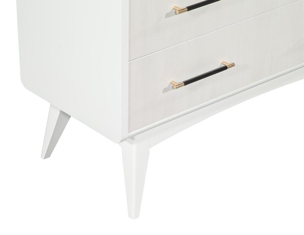 Pair of Modern Nightstand Chests of Drawers For Sale 6