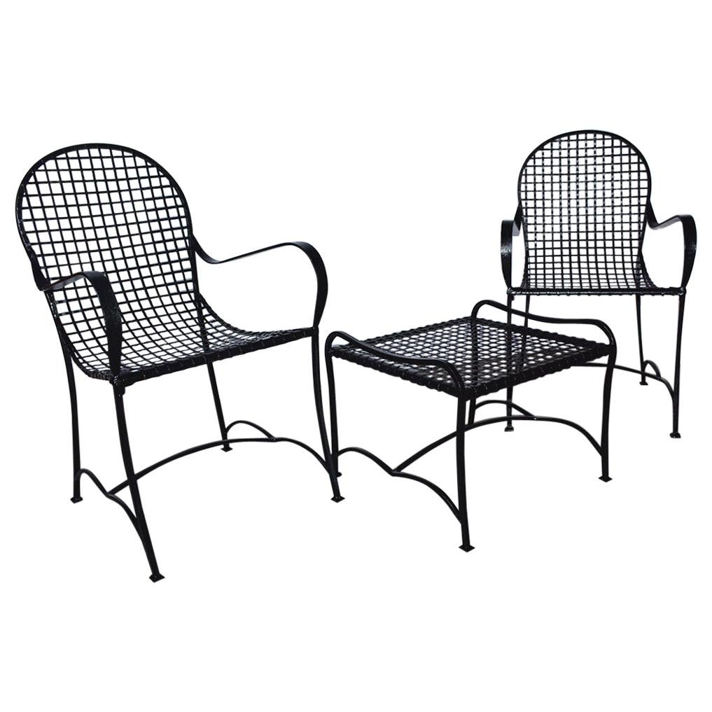 Pair of Modern Outdoor Wire Metal Arm Chairs and Coffee Table For Sale