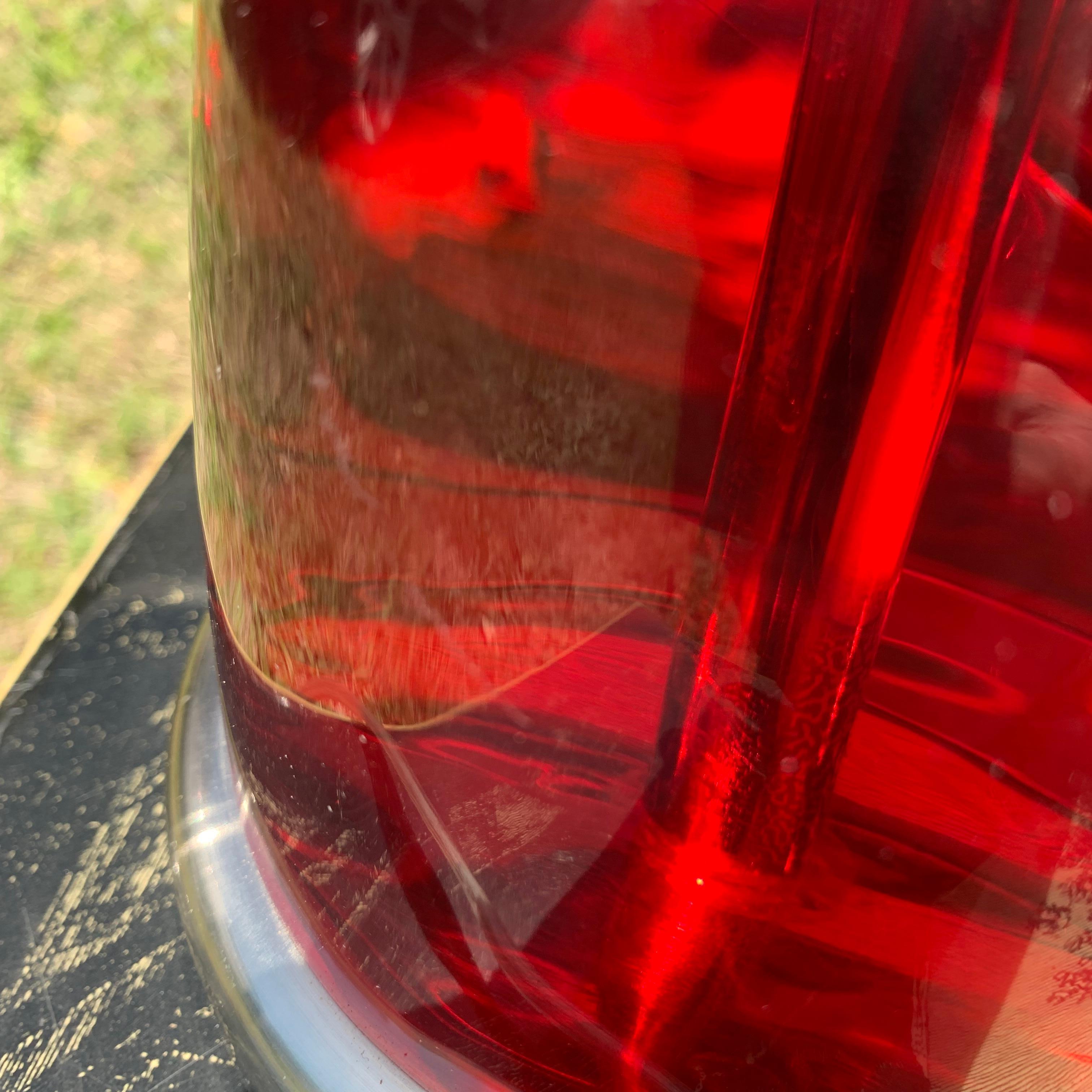 Pair Of Van Teal Style Red And Green Lucite Table Lamps 6