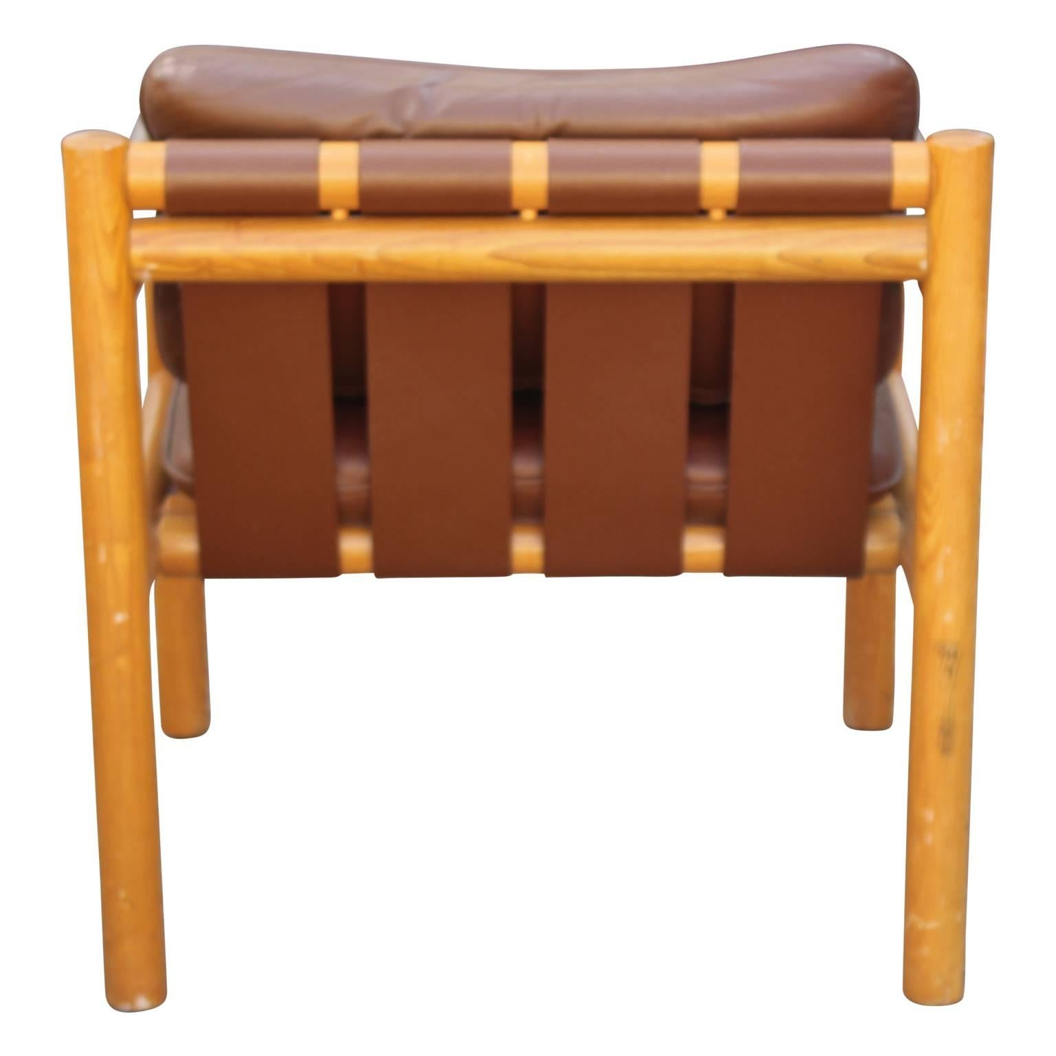 Mid-Century Modern Pair of Modern Scandinavian / Danish Oak and Brown Leather Safari Lounge Chairs