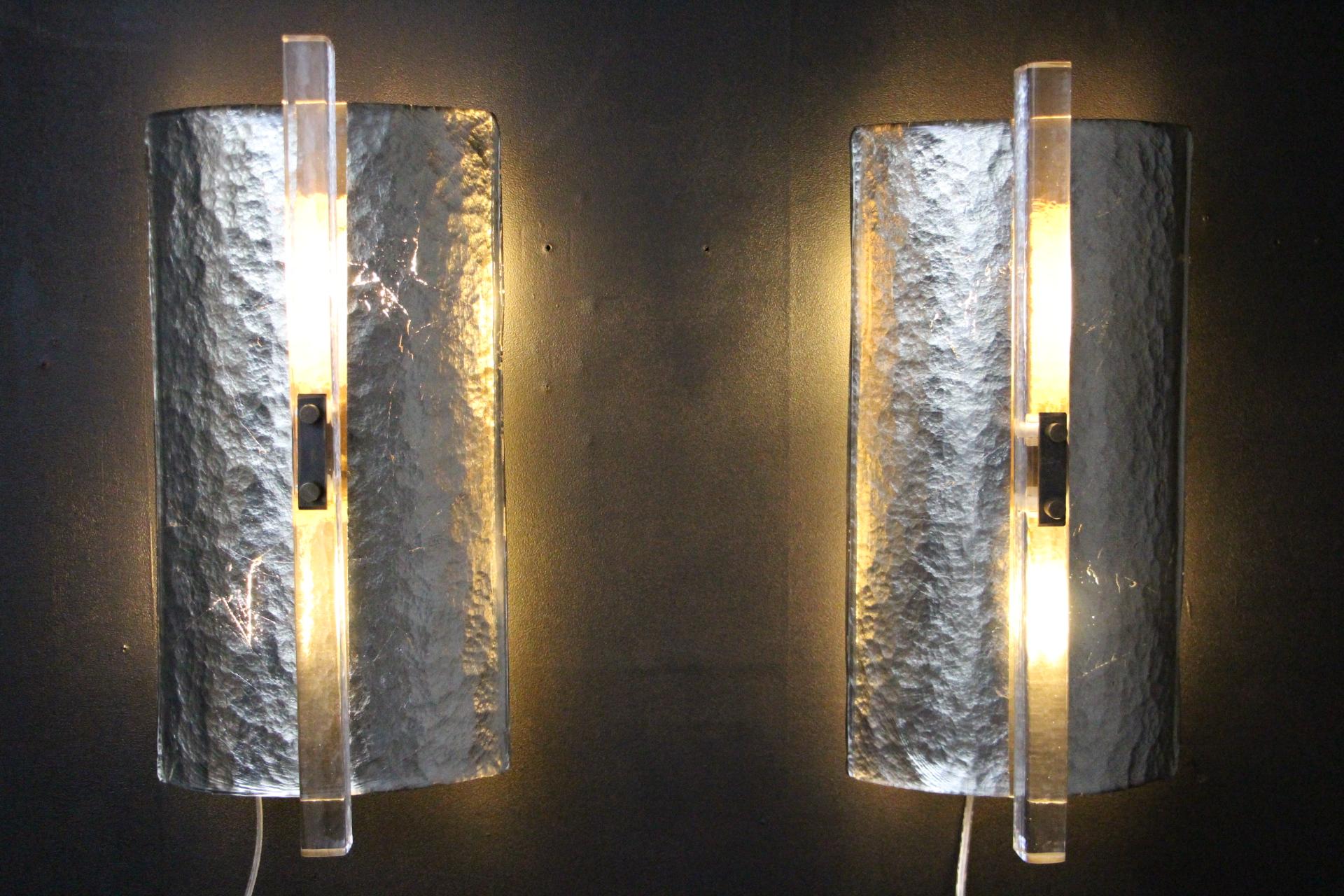 Pair of Modern Sliver Leaf Murano Glass Wall Lights, Pair of Brutalist Sconces For Sale 3