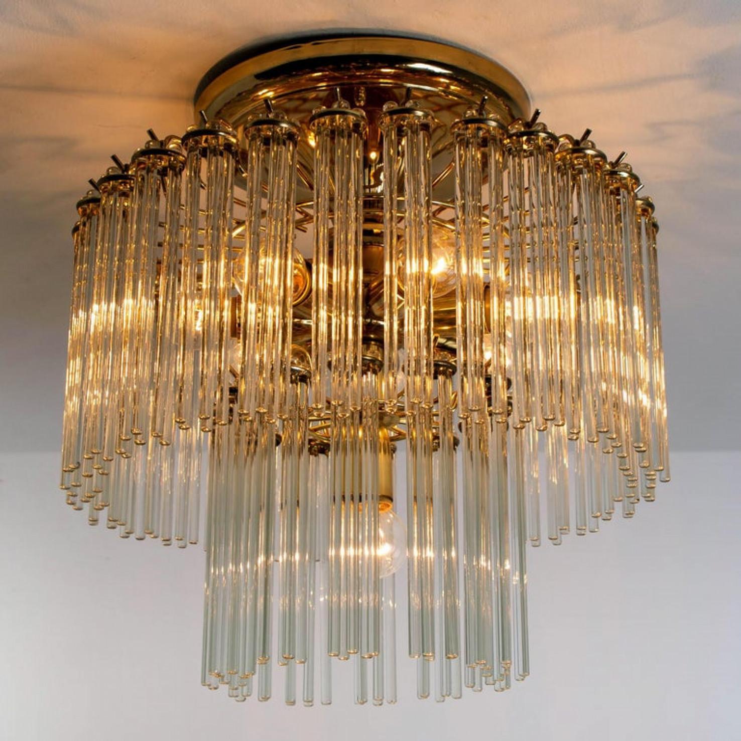 Coppia di moderne lampade da parete quadrate con asta in vetro di Sciolari per Lightoliers in vendita 5