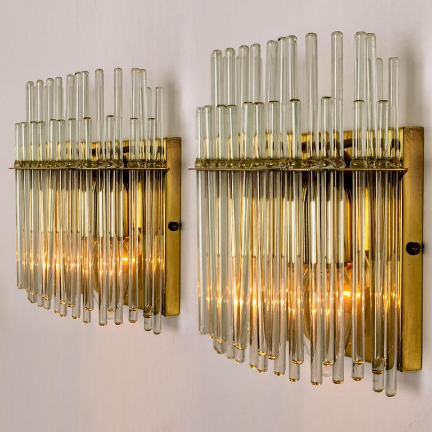 Mid-Century Modern Pair of Modern Square Glass Rod Wall Sconces of Sciolari for Lightoliers For Sale