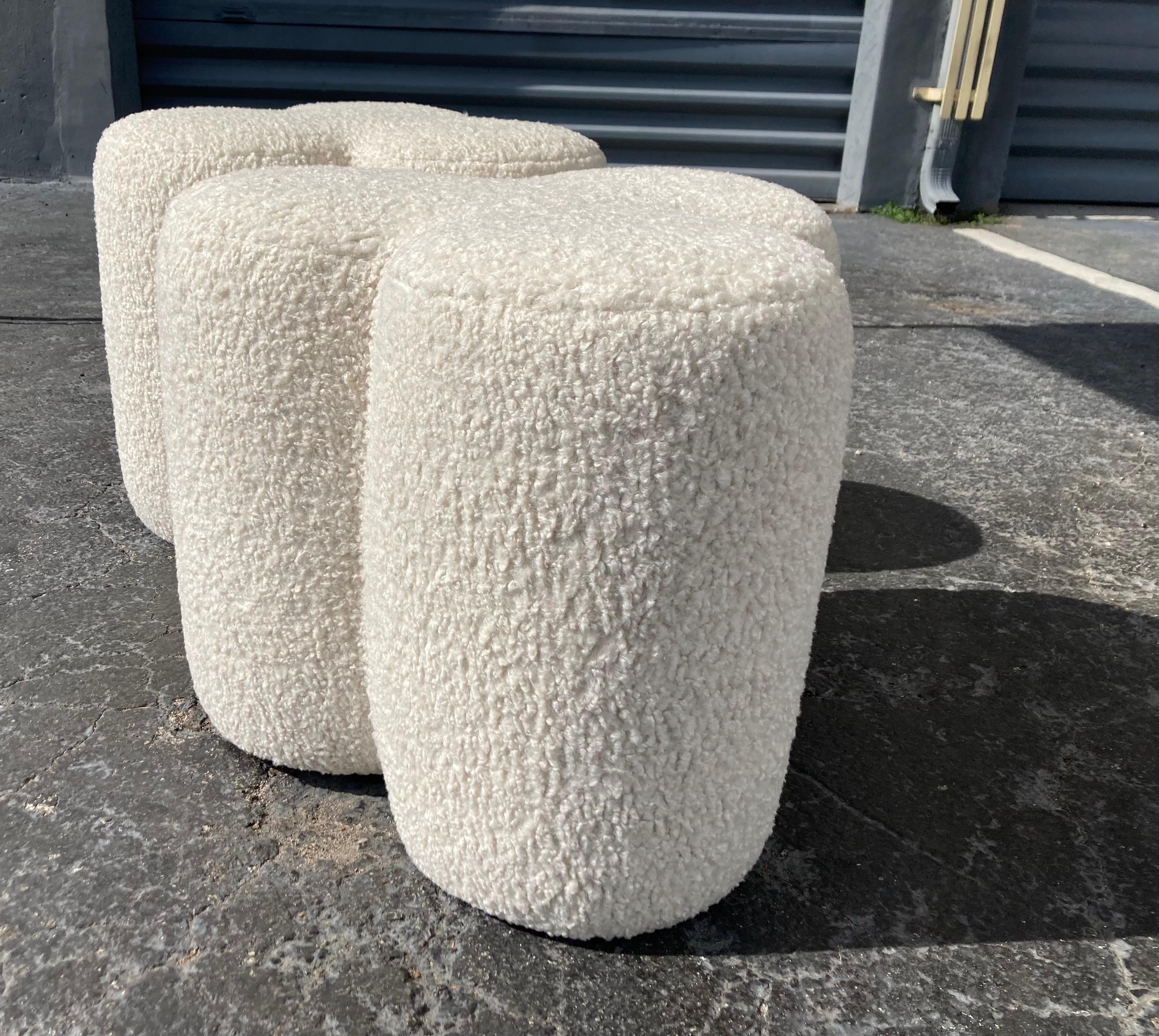 Pair of Modern Stools Ottomans, Ivory Boucle Fabric For Sale 14