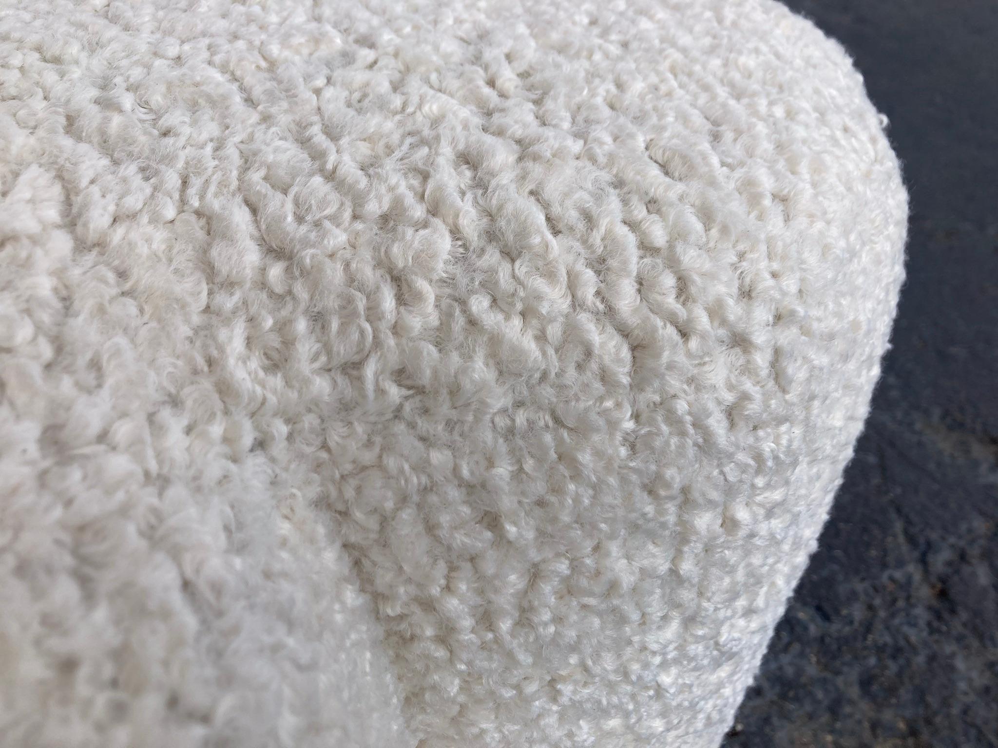 Pair of Modern Stools Ottomans, Ivory Boucle Fabric For Sale 3