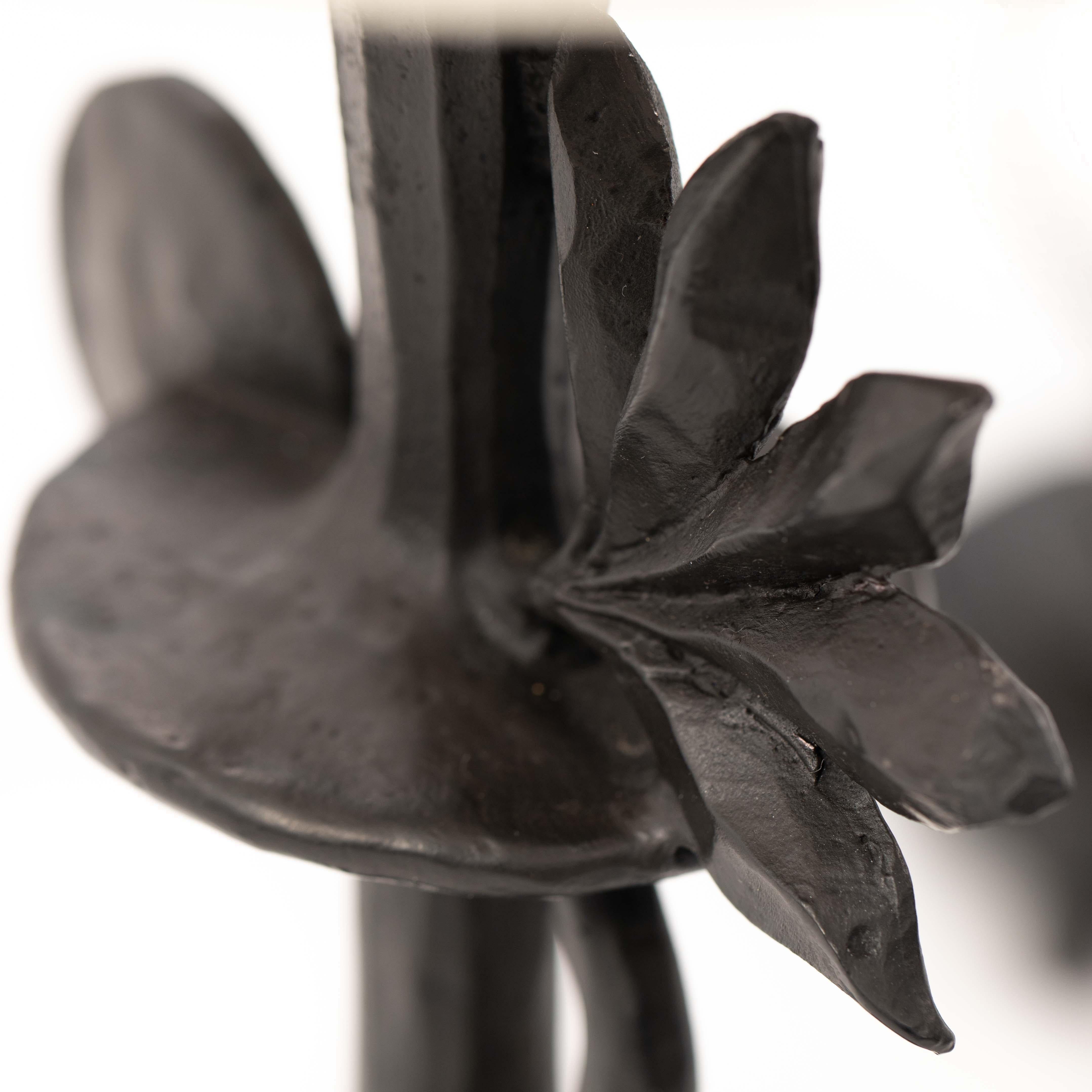 Pair of Modern Stylised Bronze Table Lamps by Nicolas de Waël for Fondica 1990s For Sale 7