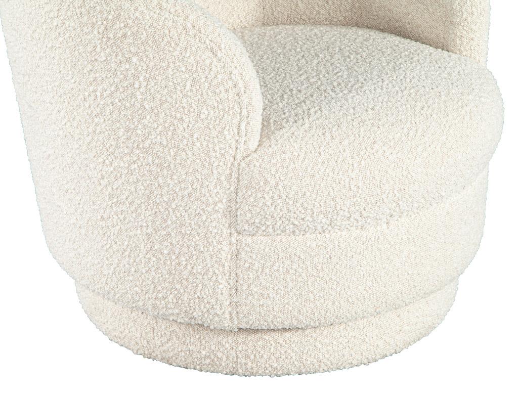 Pair of Modern Swivel Chairs in Boucle Cream Fabric For Sale 12