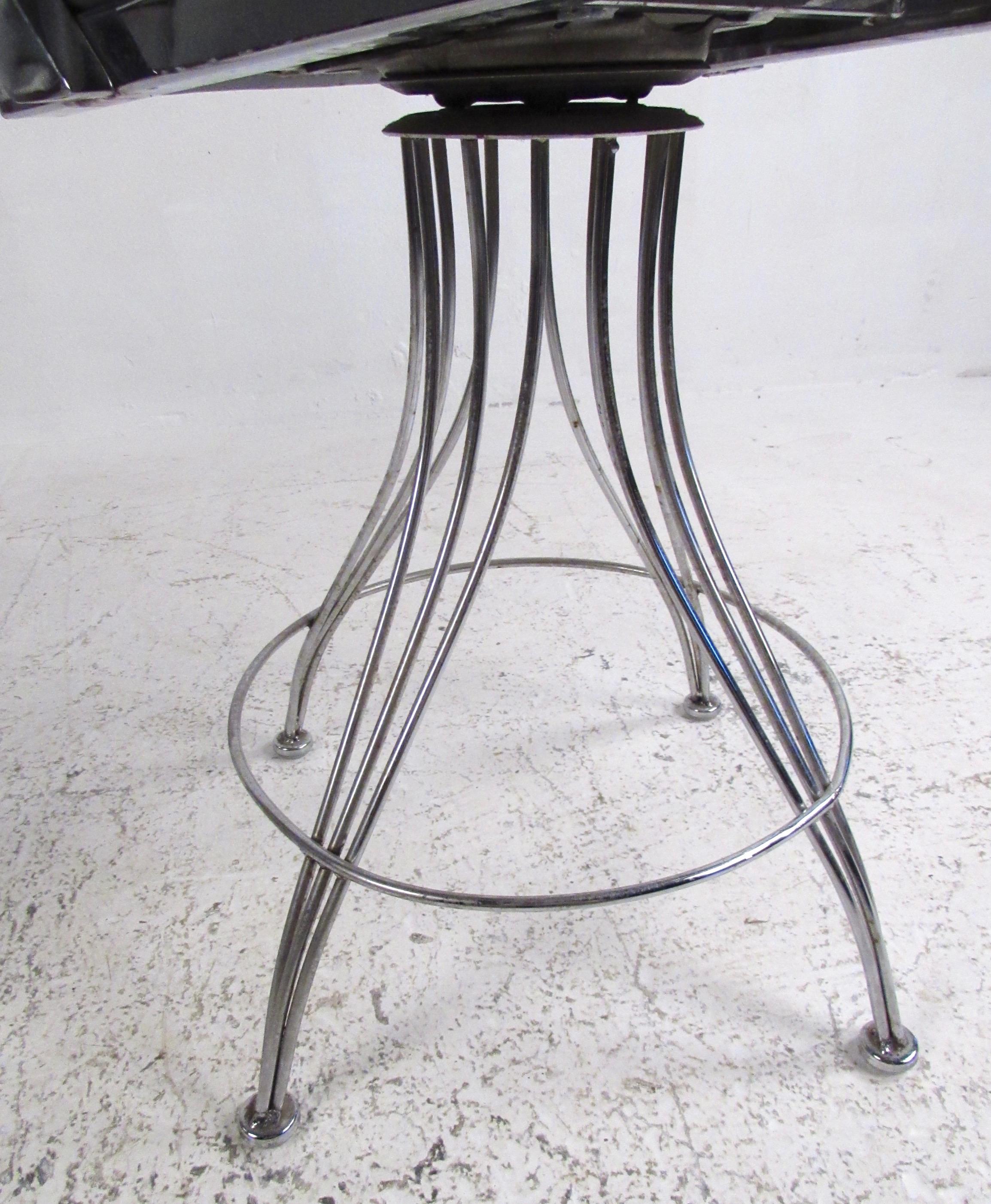 Pair of Modern Swivel Counter Stools For Sale 6