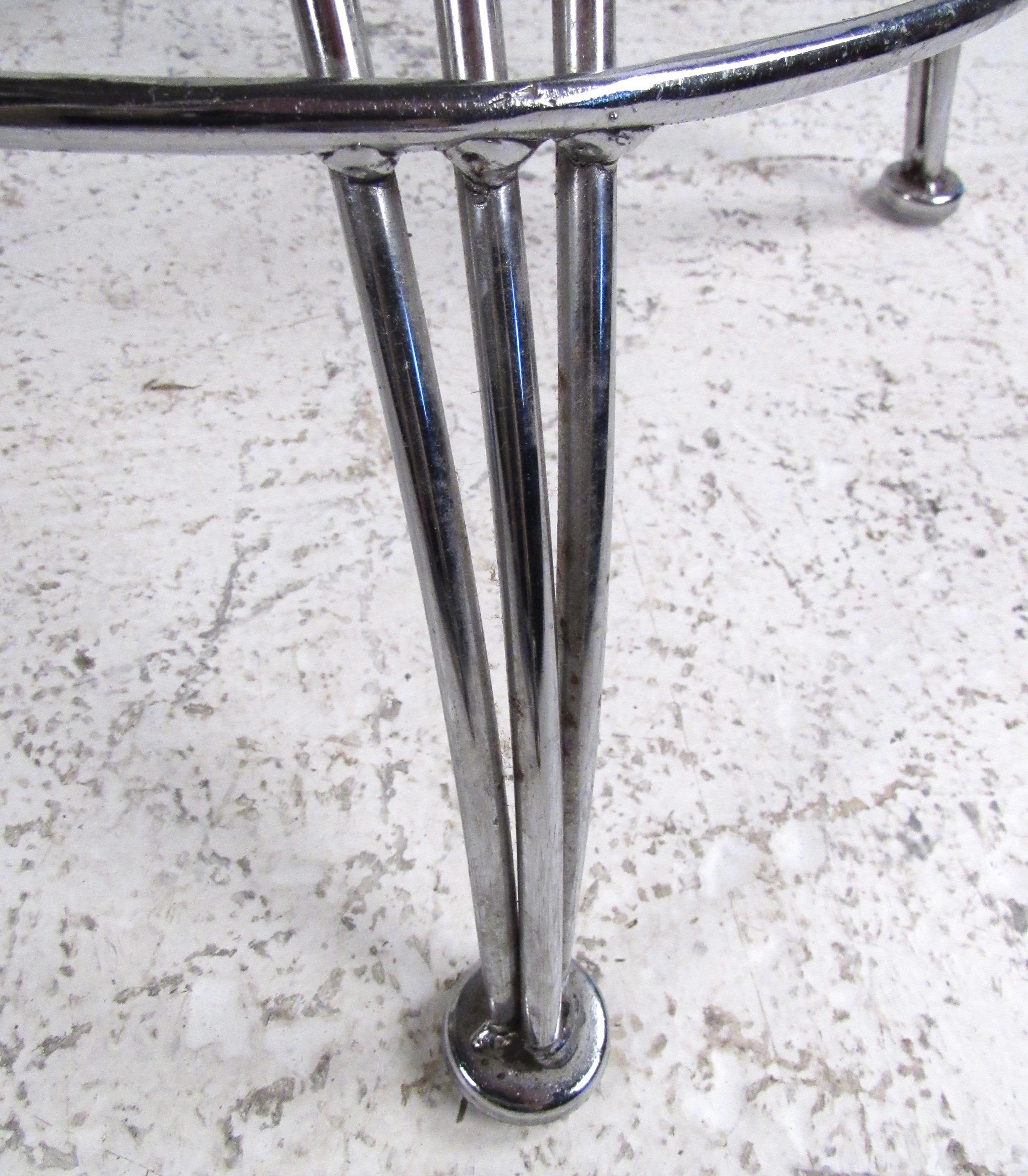 Pair of Modern Swivel Counter Stools For Sale 12