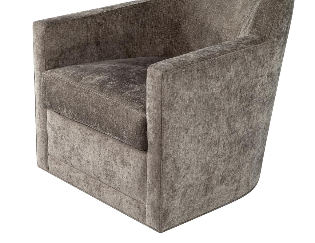 Pair of Modern Swivel Lounge Chairs For Sale 4