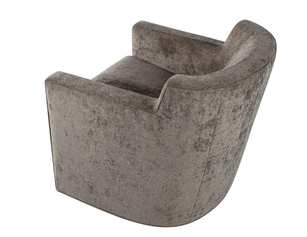 Pair of Modern Swivel Lounge Chairs For Sale 5