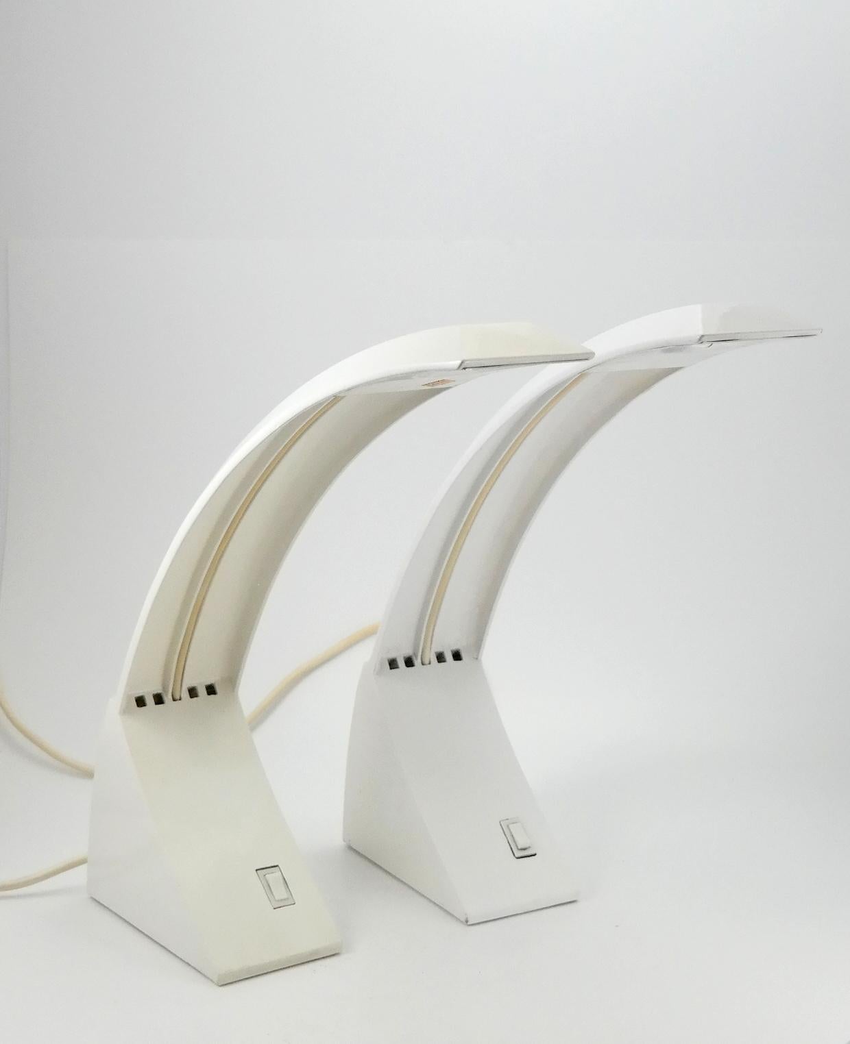 Pair of Late 20th Century Modern White Table / Desk Lamps, 1980s For Sale 8