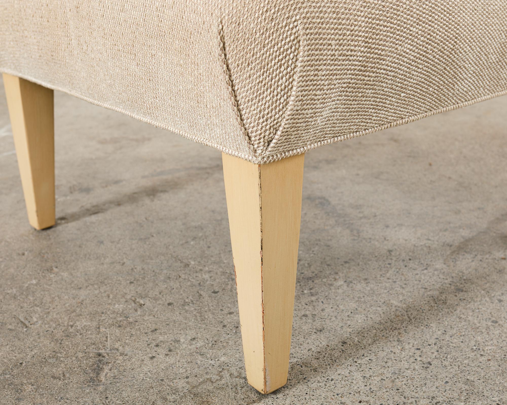 Coppia di sedie moderne imbottite in legno duro Slipper Chairs in vendita 7