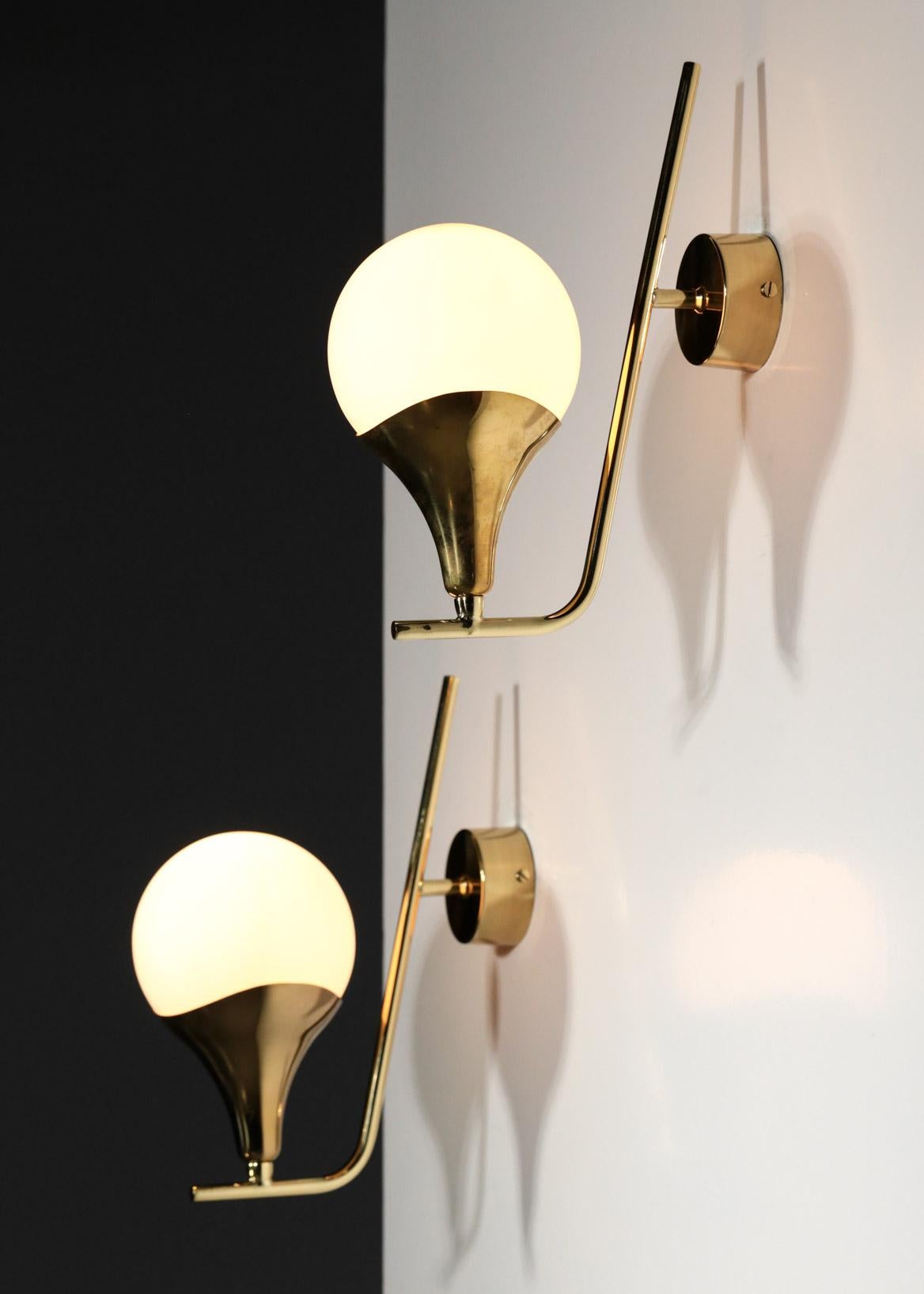 Pair of Modern Wall Light in the Style of Gino Sarfatti, Italian Design In New Condition For Sale In Lyon, FR