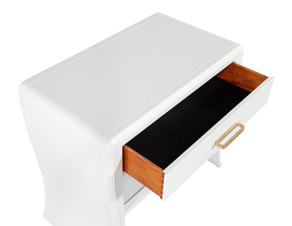 Metal Pair of Modern White Curved Nightstand End Tables For Sale