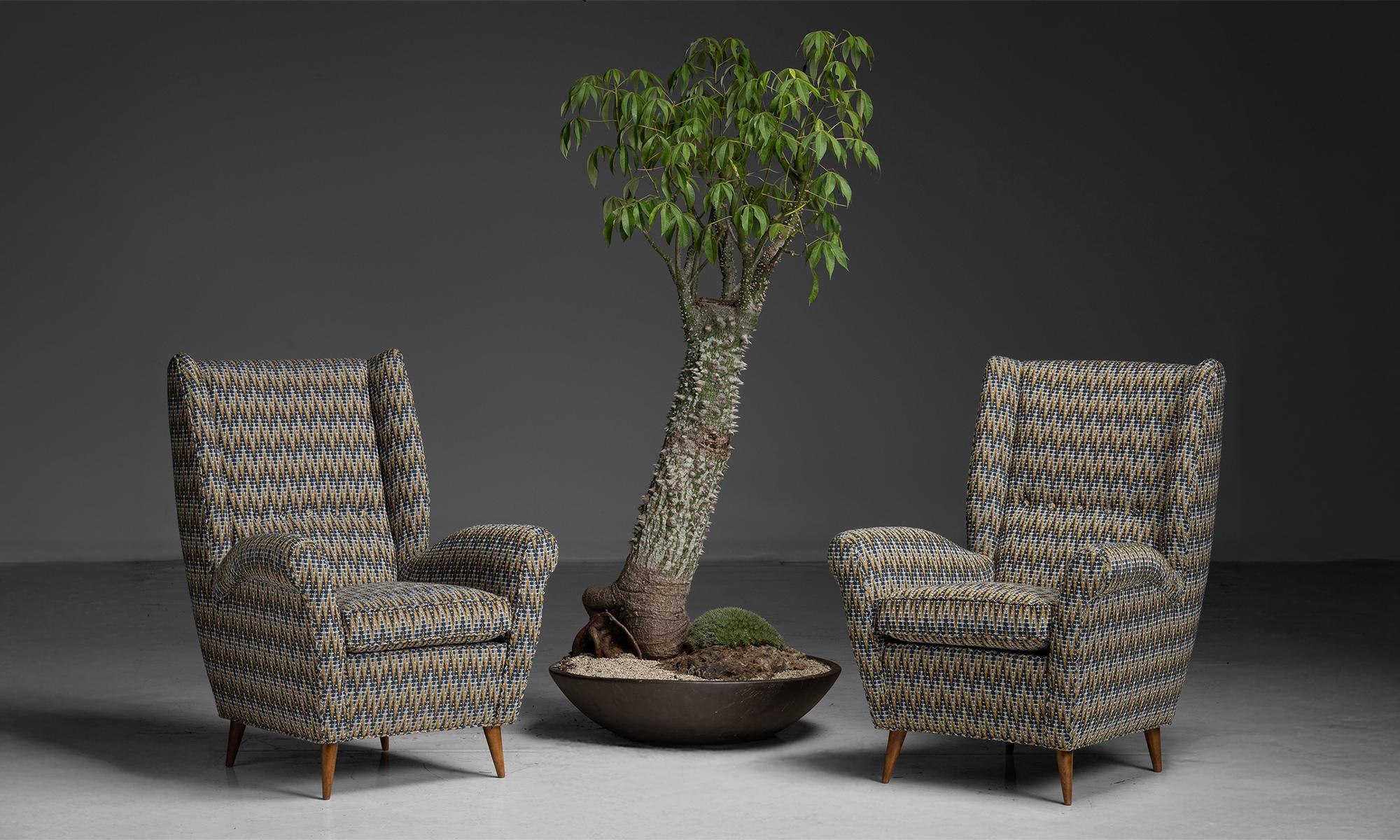 Paire de chaises à dossier moderne, Italie circa 1950 Bon état - En vente à Culver City, CA