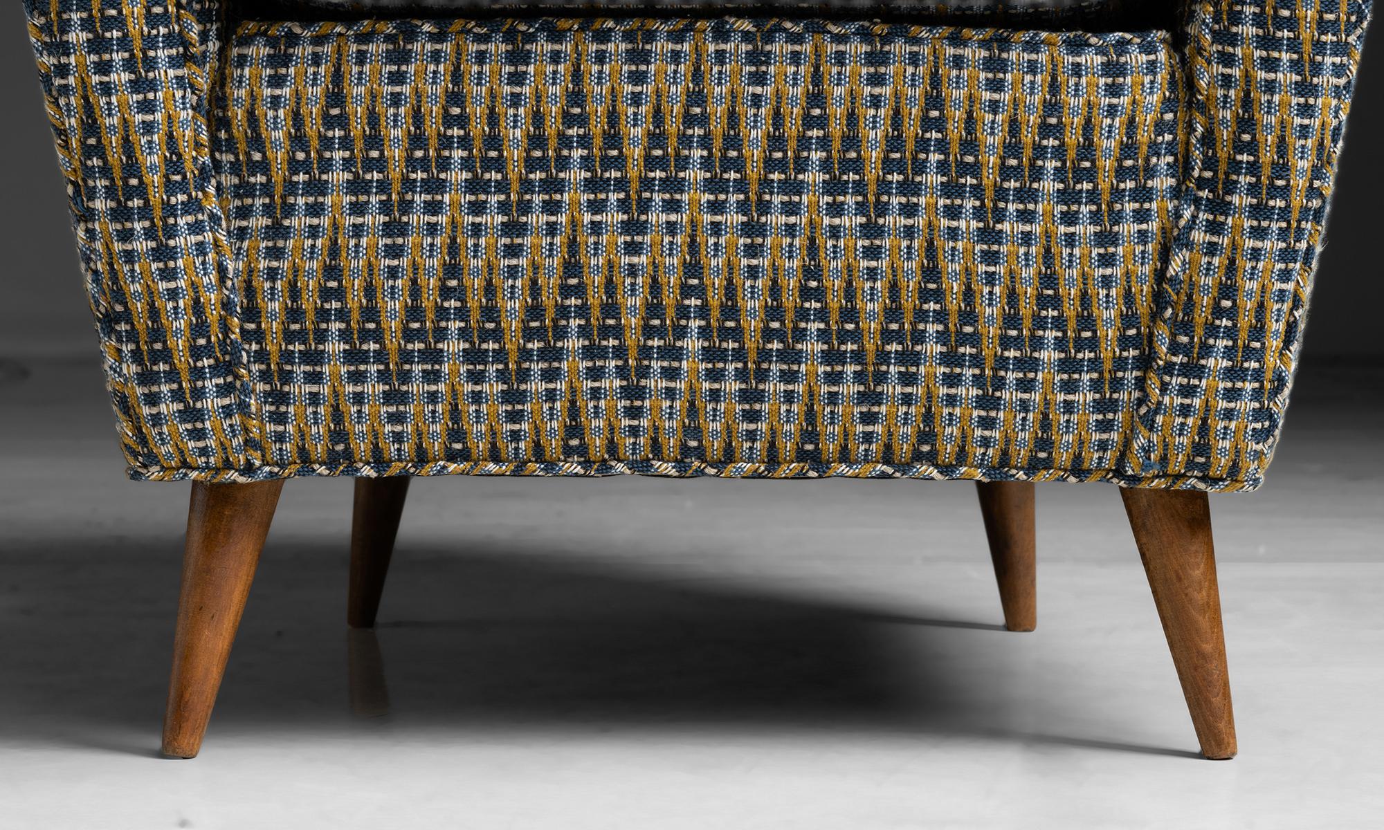 Coton Paire de chaises à dossier moderne, Italie circa 1950 en vente