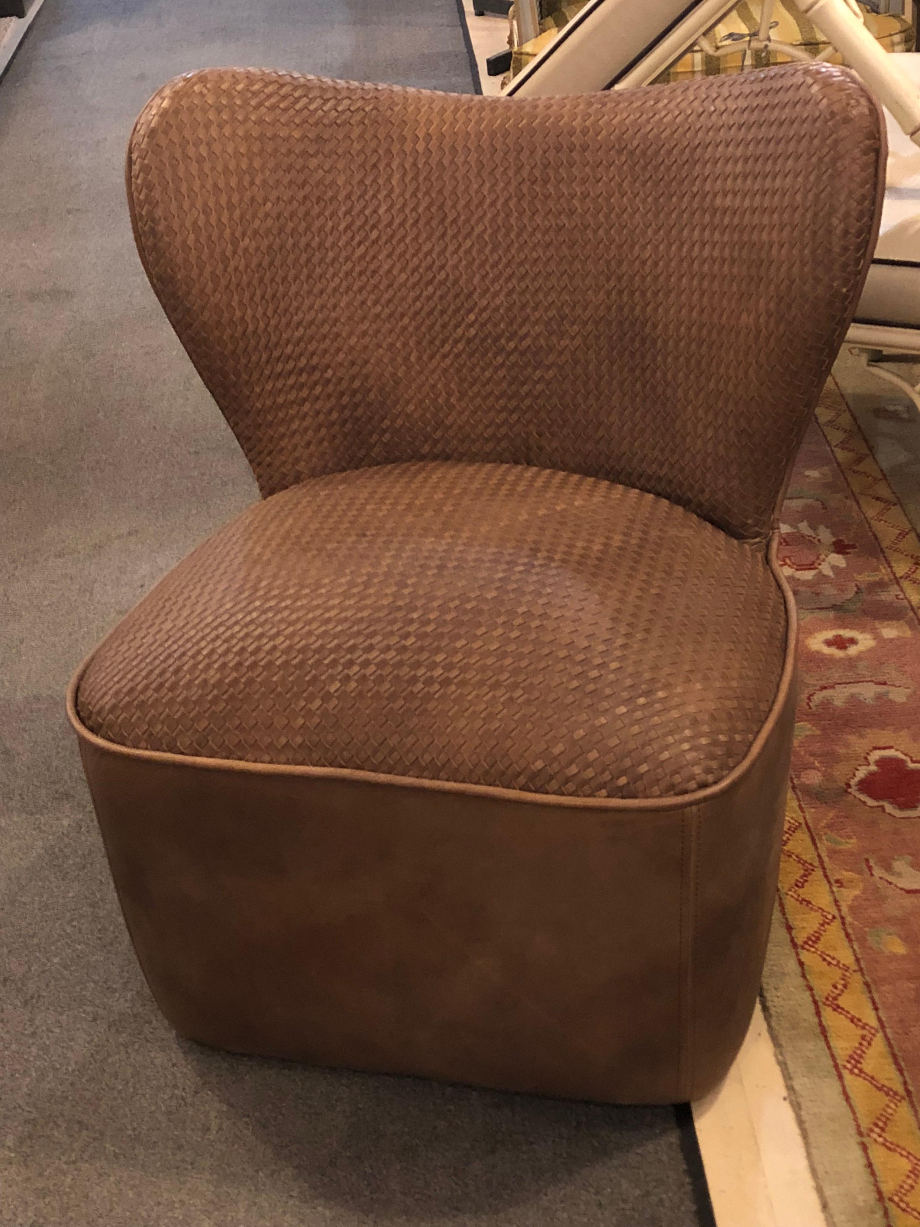 Pair of Modern Woven Brown Leather Seat and Backrest Side Chairs In Good Condition In Stamford, CT