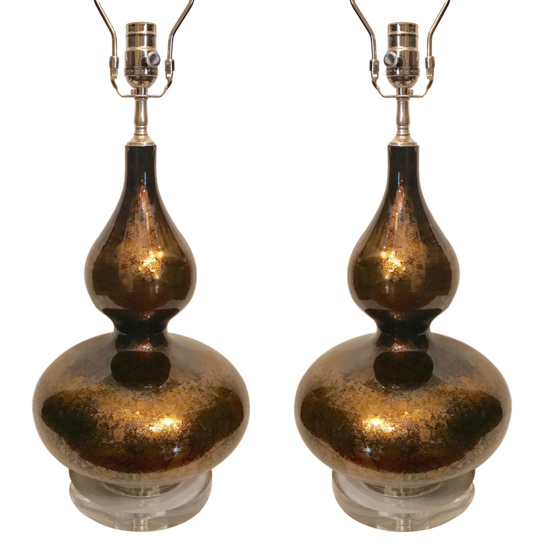 Pair of Moderne Glass Lamps For Sale
